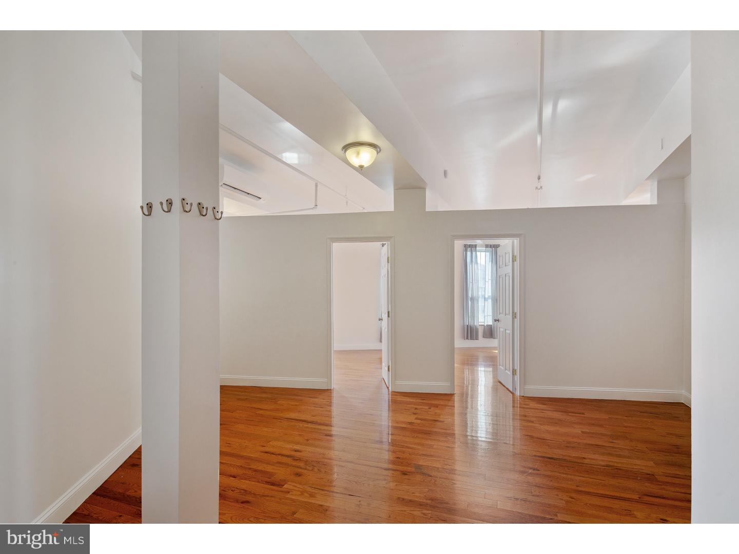 SPRING ARTS - Residential Lease