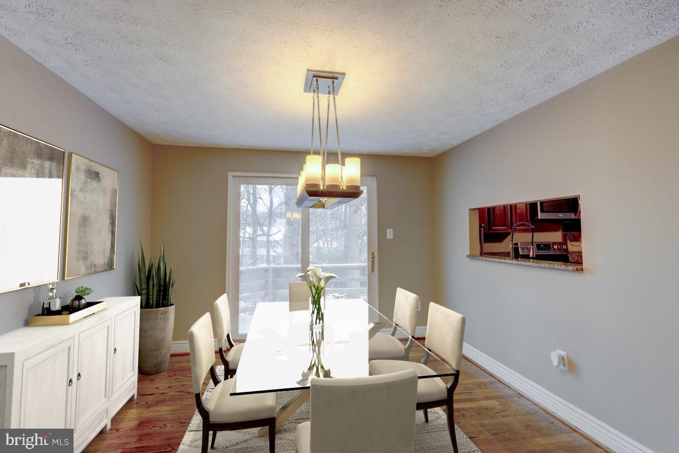 WOODBRIDGE VALLEY - Residential