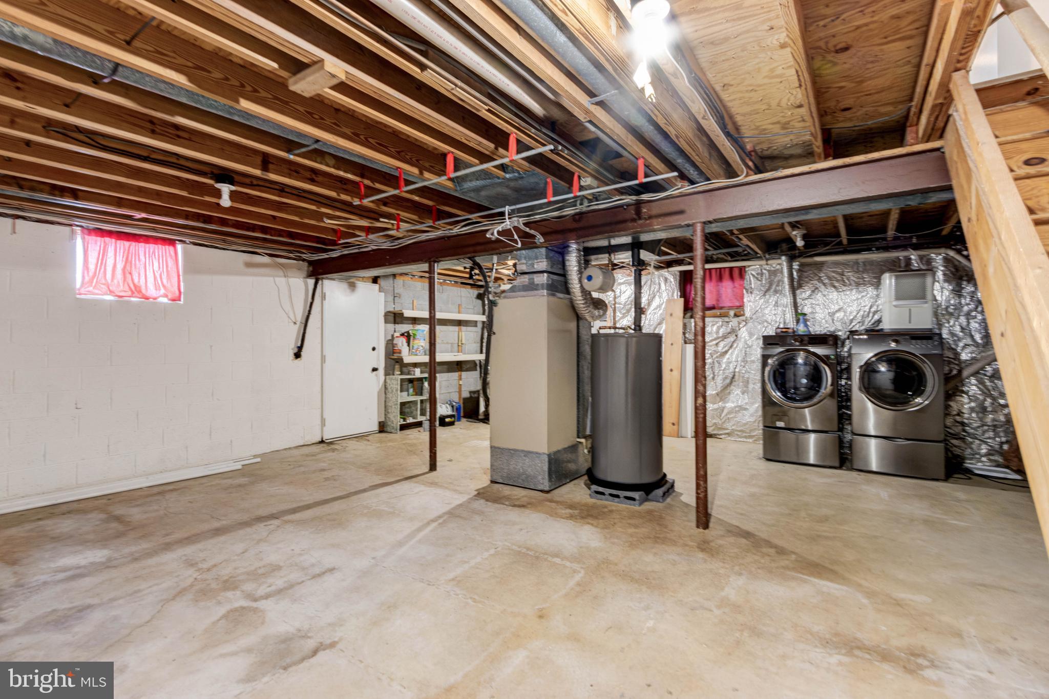 WOODBRIDGE VALLEY - Residential