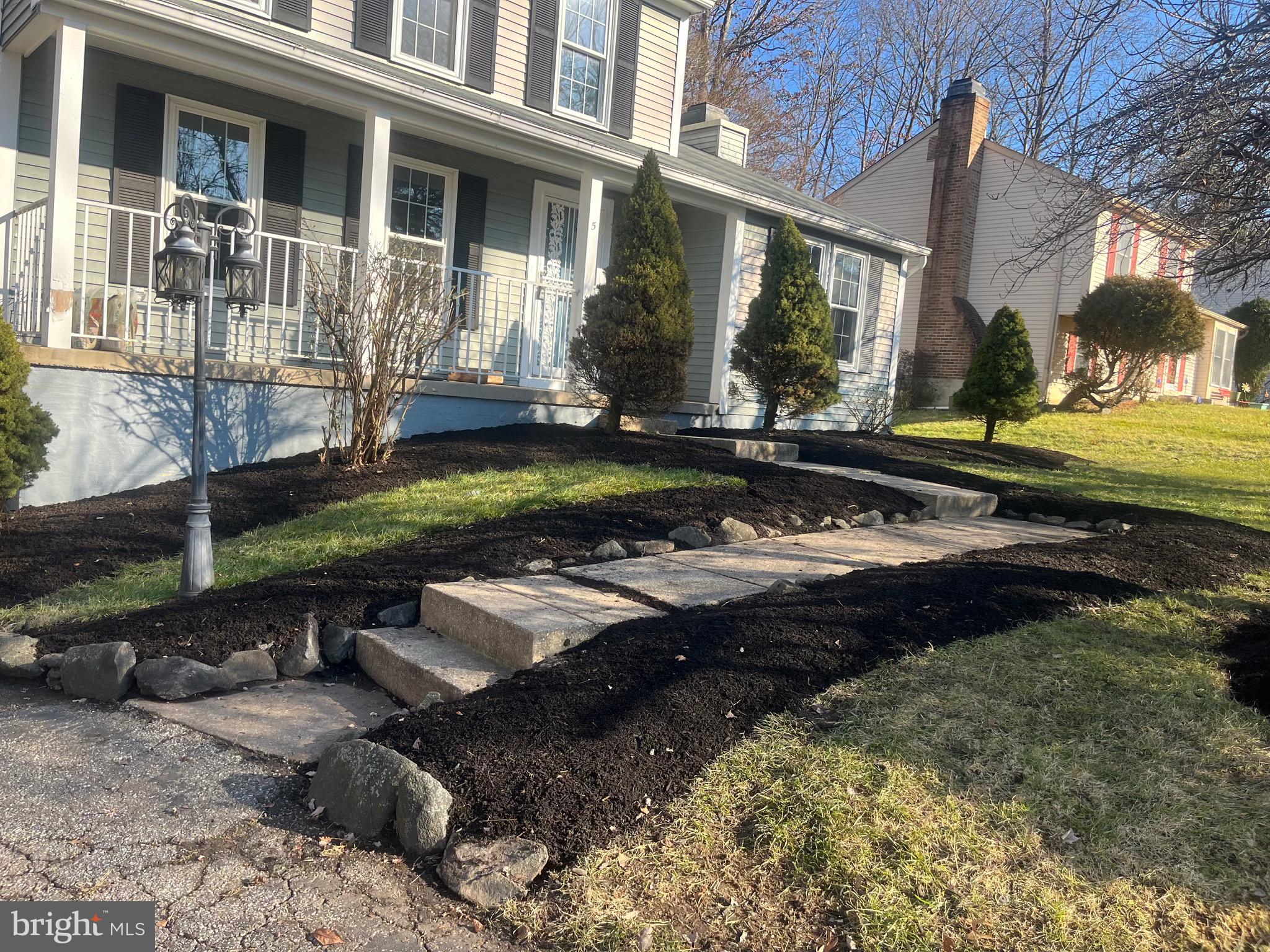 WOODBRIDGE VALLEY - Residential