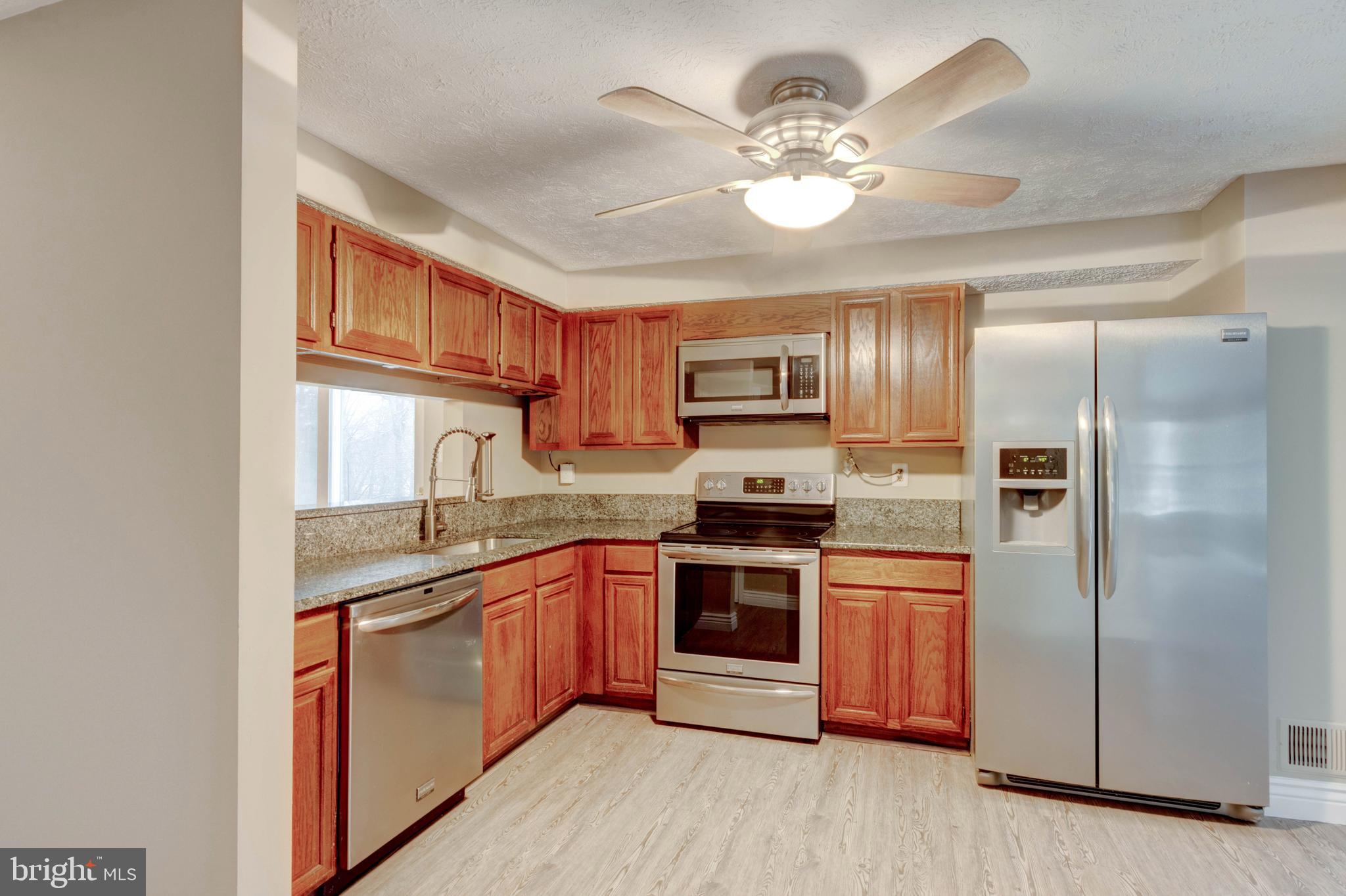 WOODBRIDGE VALLEY - Residential