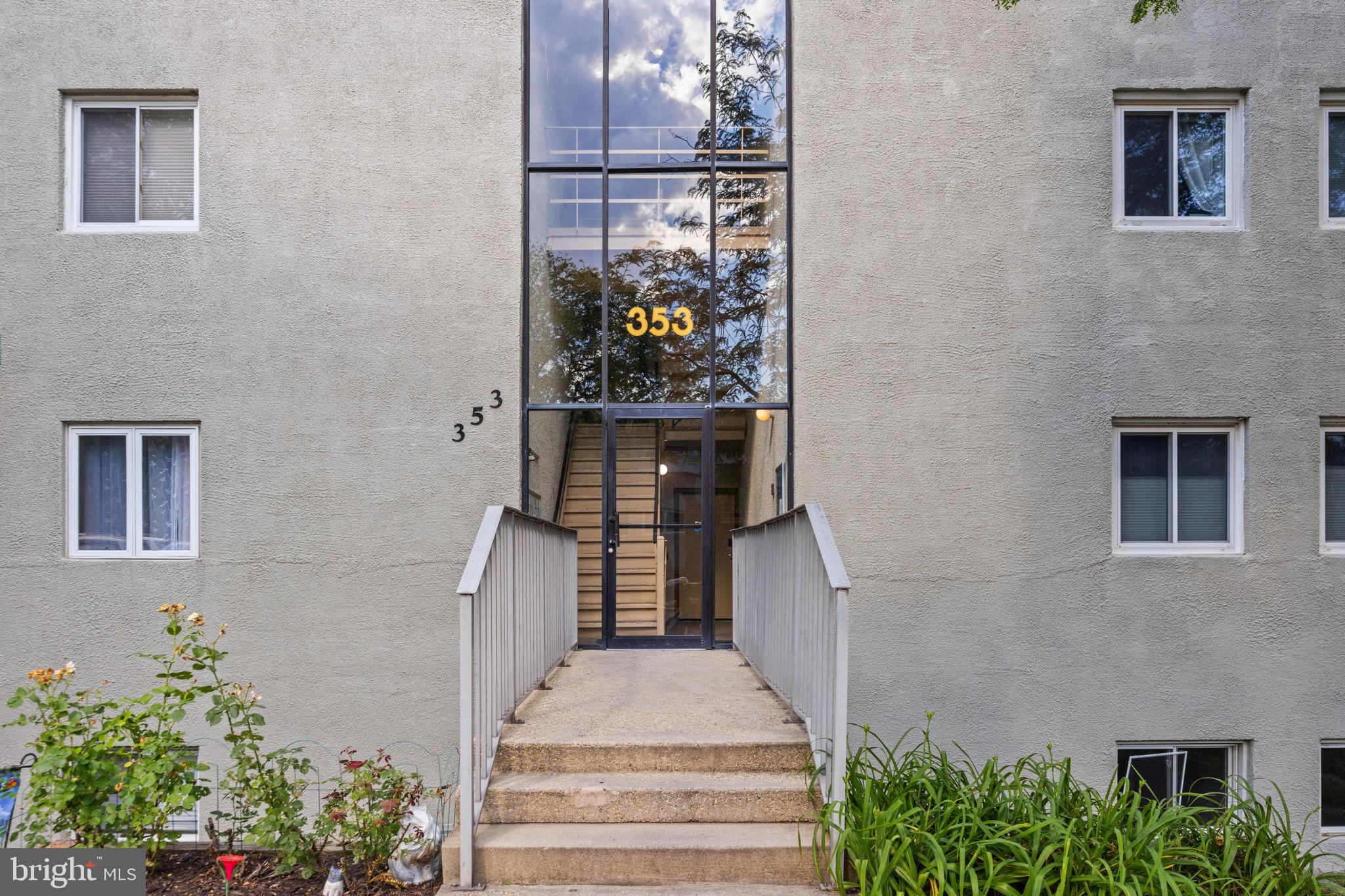 353 GATEWATER COURT G