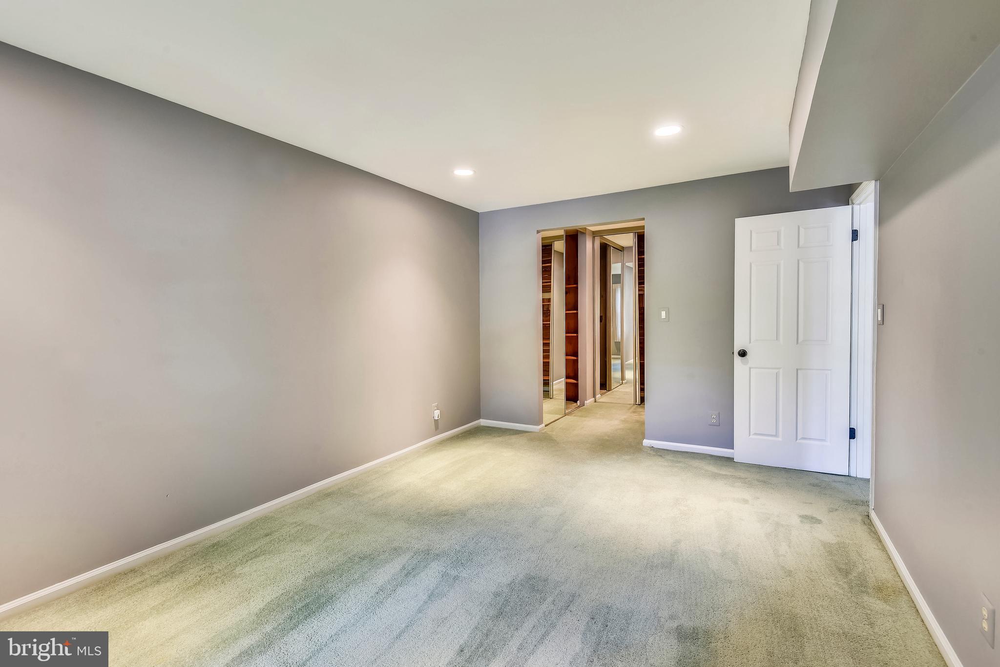 STRATFORD PLACE AT KINGS - Residential