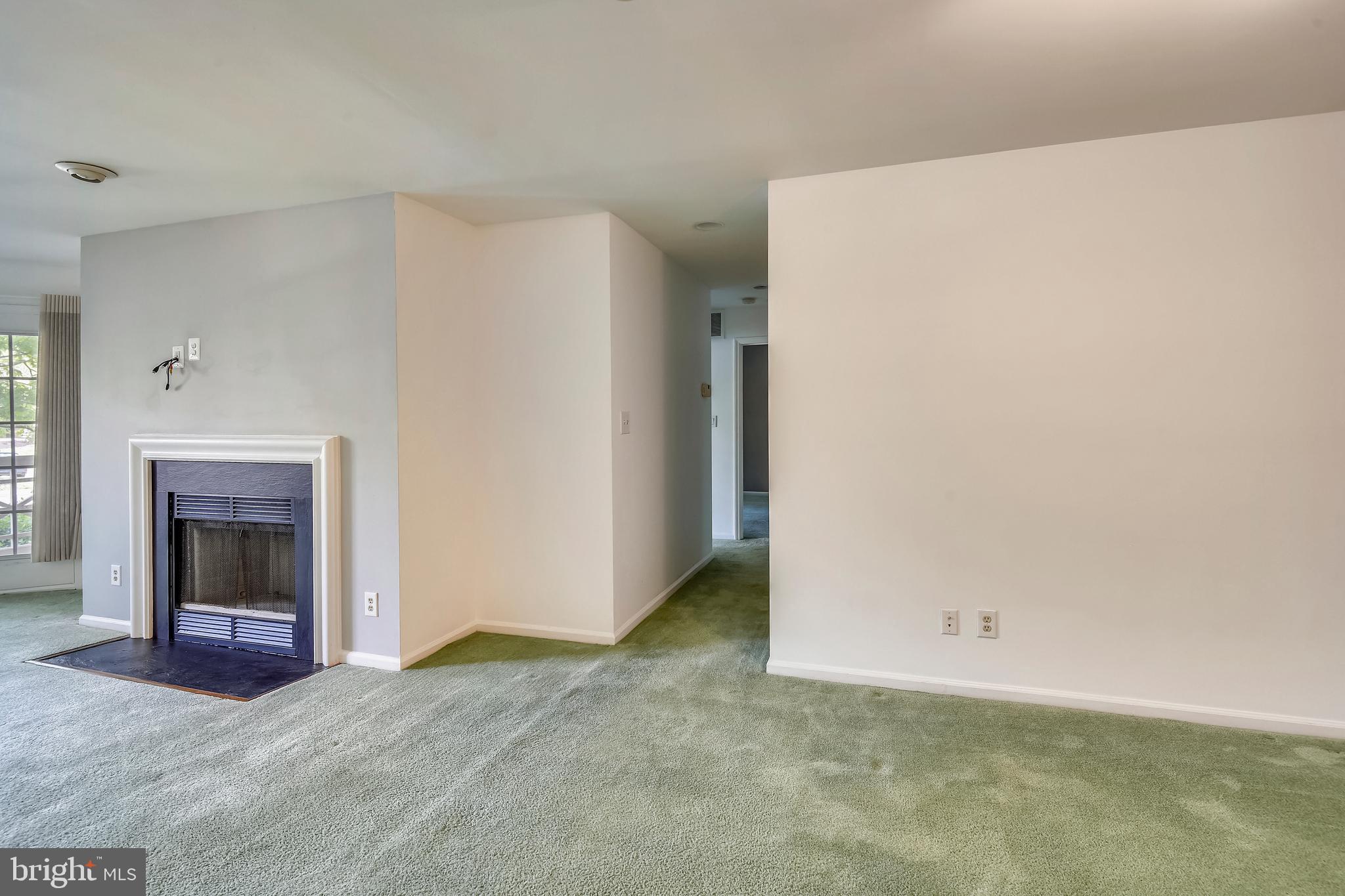 STRATFORD PLACE AT KINGS - Residential