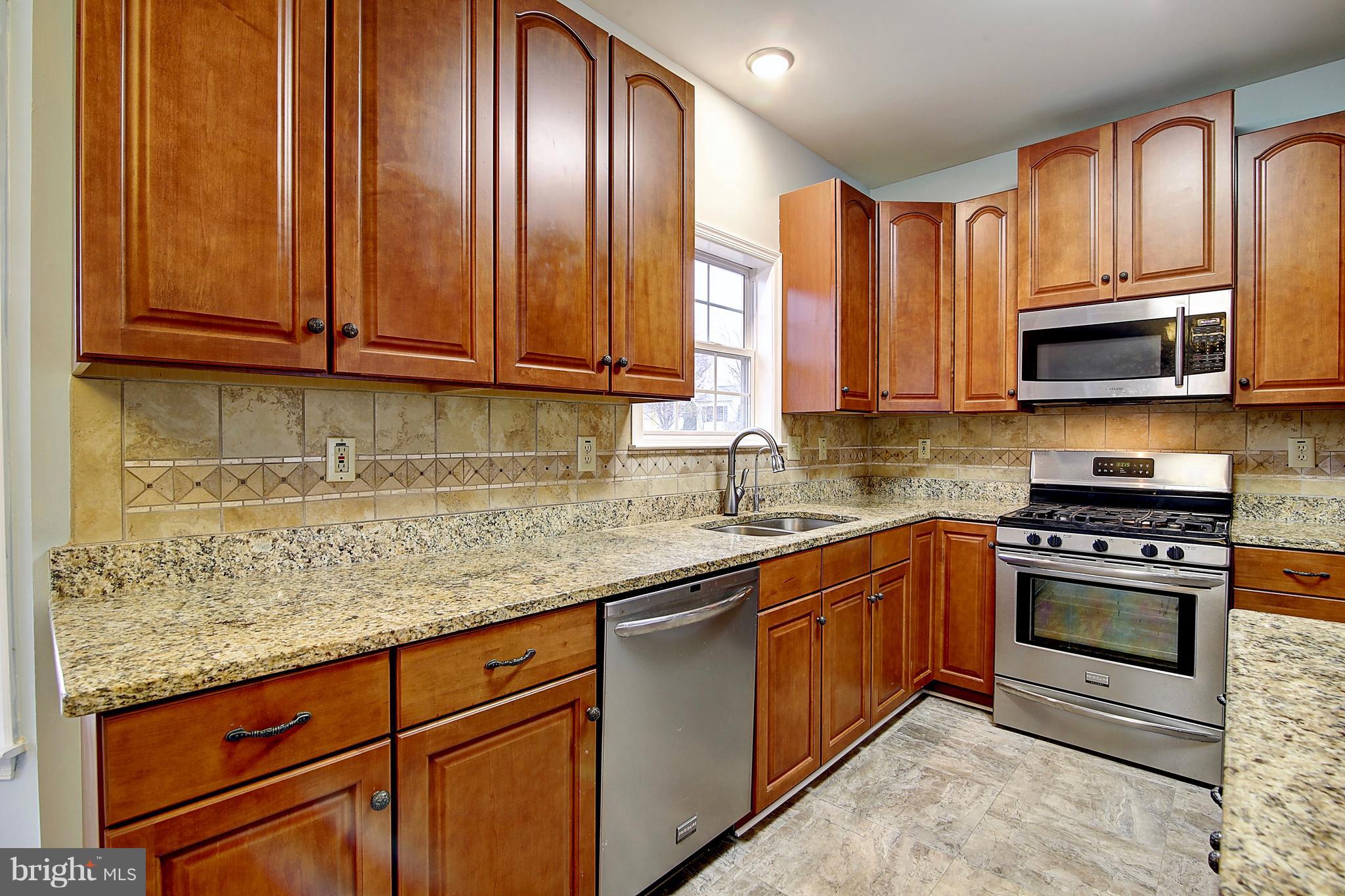 FAIRWAY MEADOWS - Residential