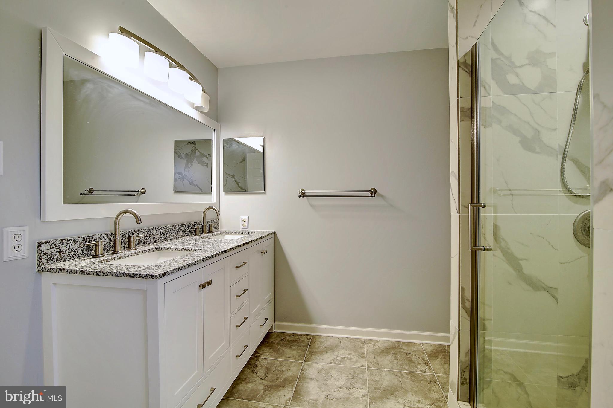 FAIRWAY MEADOWS - Residential