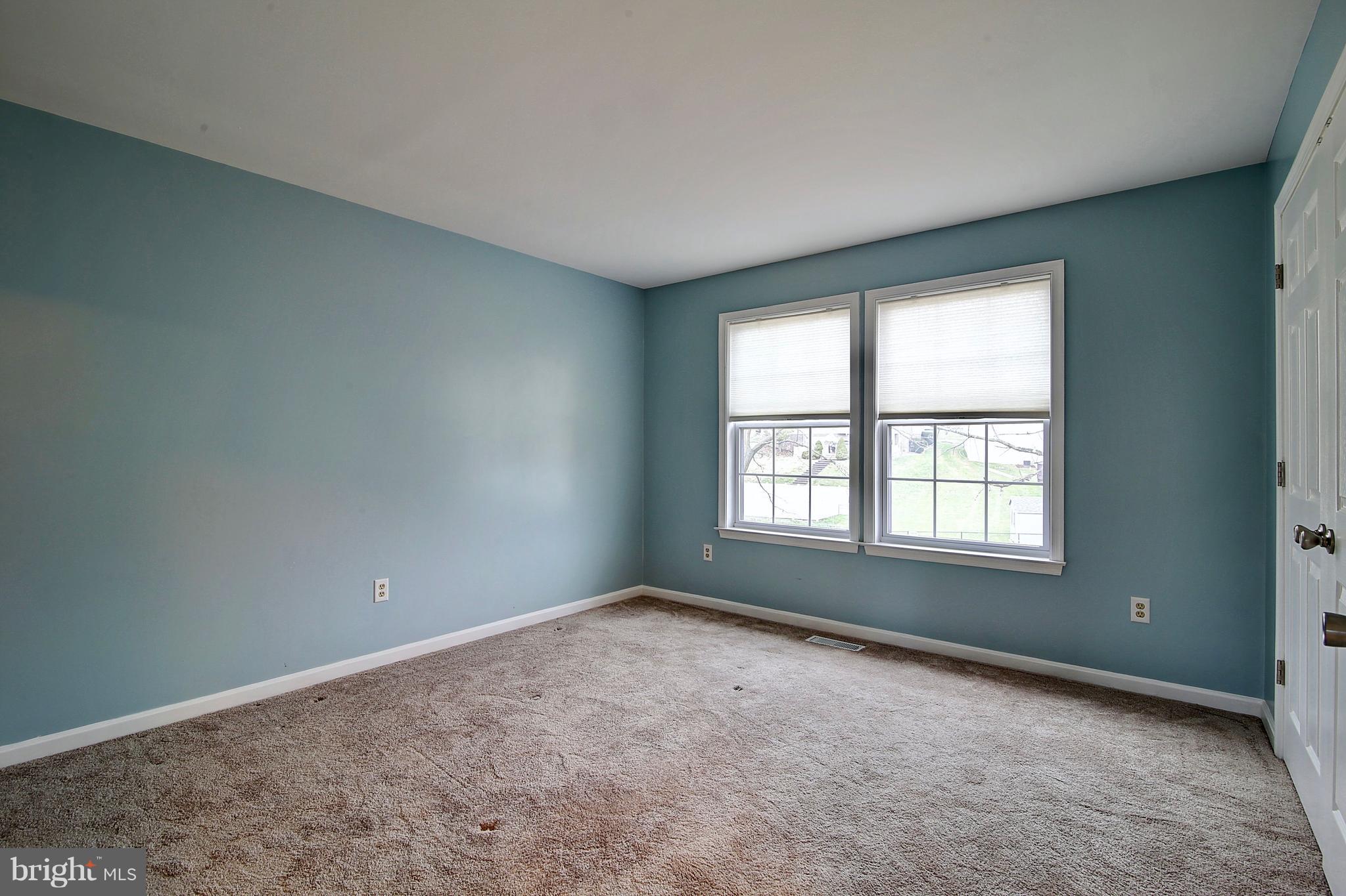 FAIRWAY MEADOWS - Residential