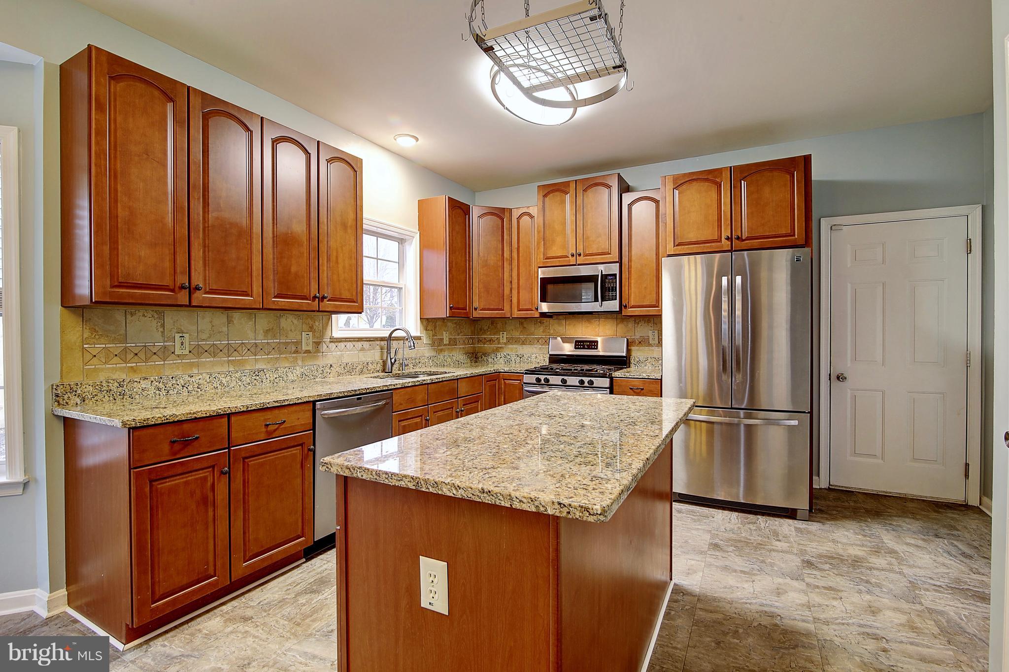 FAIRWAY MEADOWS - Residential