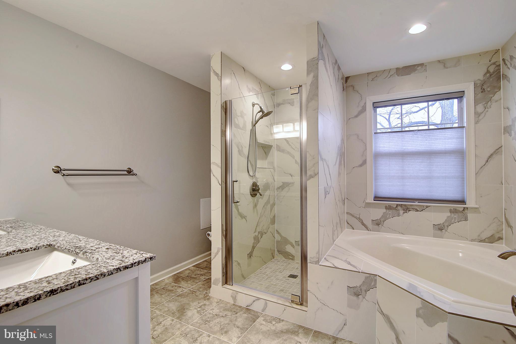 FAIRWAY MEADOWS - Residential