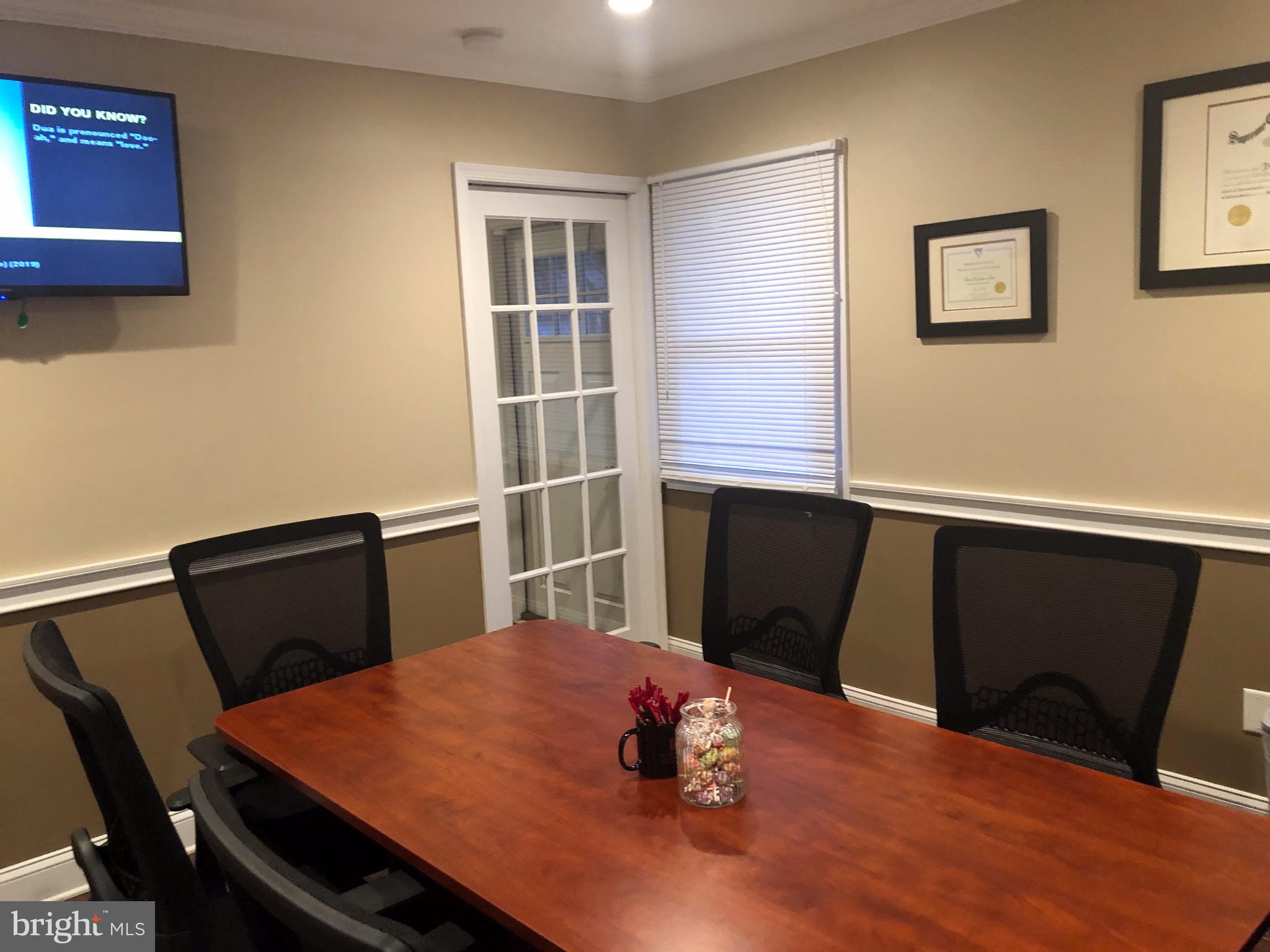 ACADEMY GARDENS - Commercial Lease