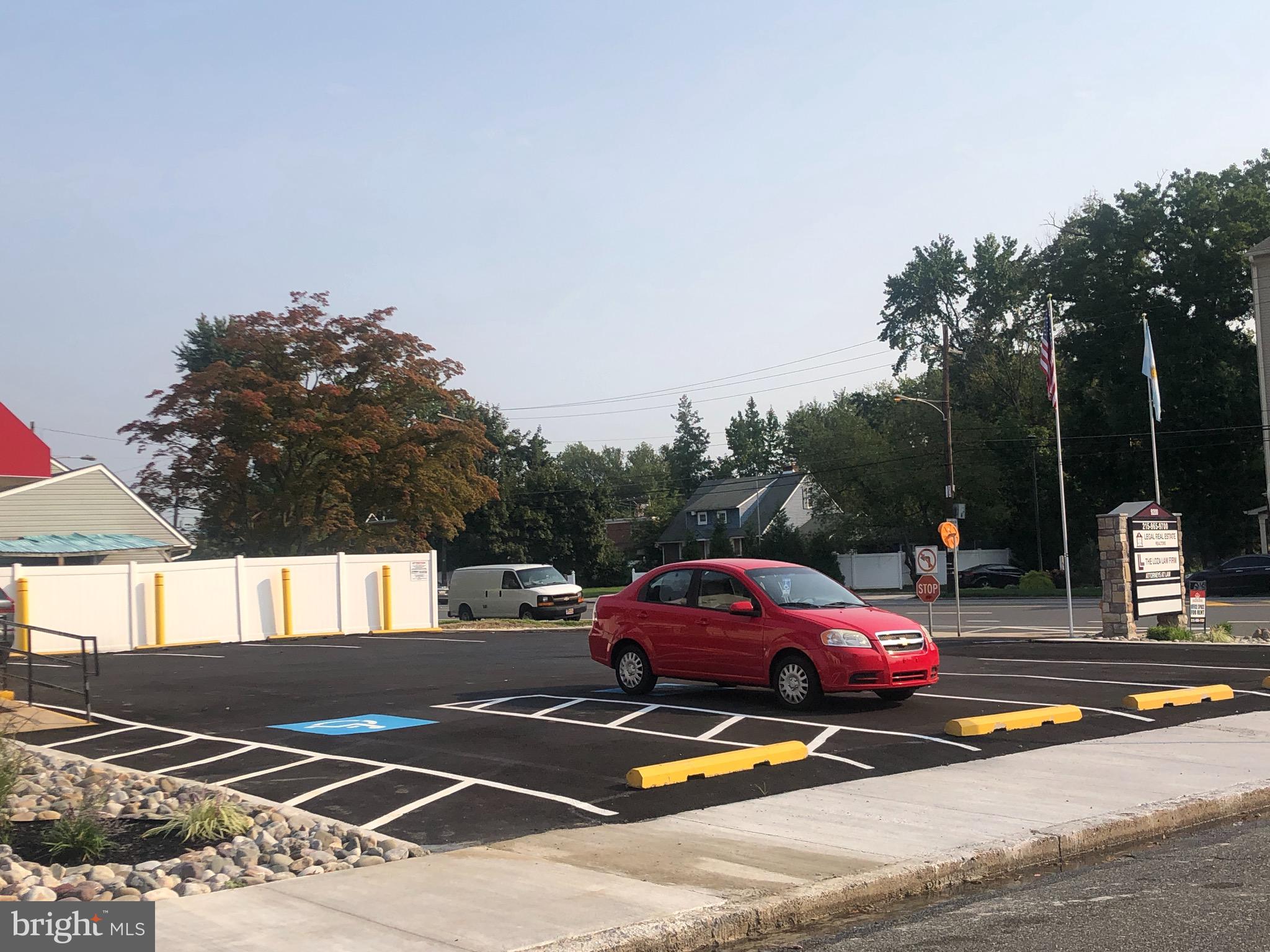 ACADEMY GARDENS - Commercial Lease