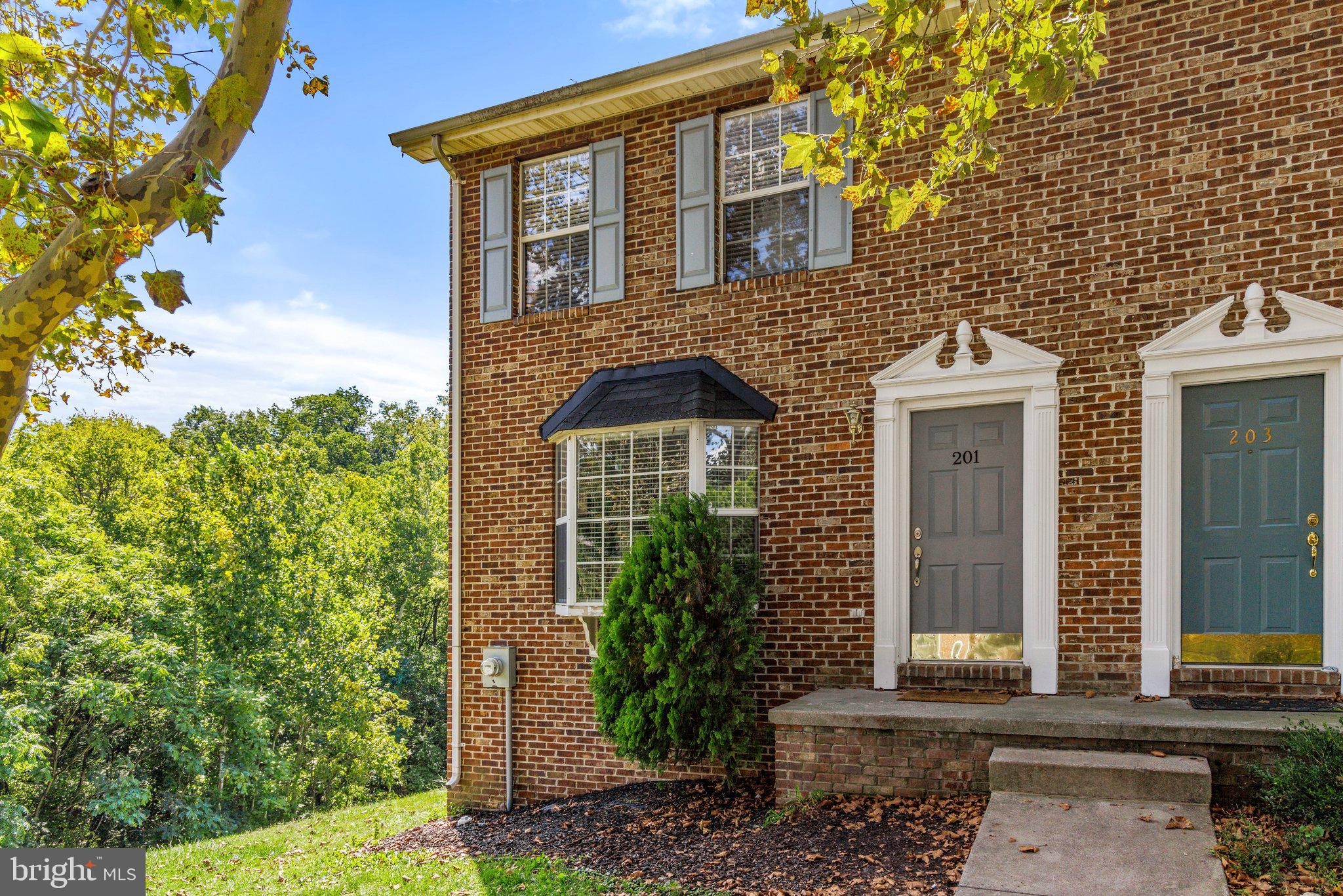 BROOKLAND HEIGHTS - Residential