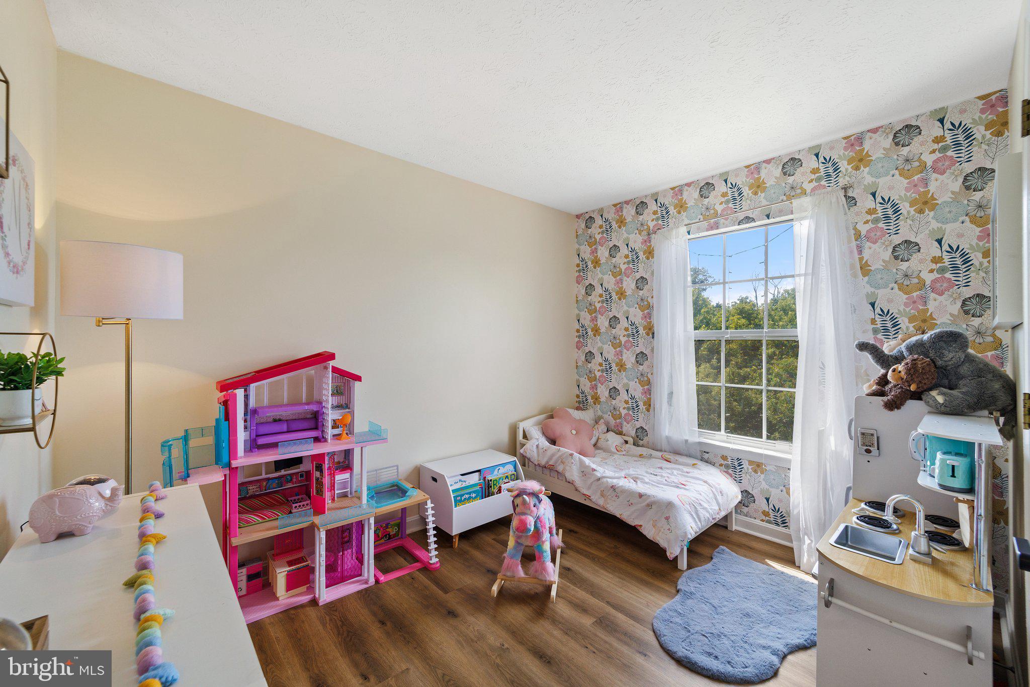 BROOKLAND HEIGHTS - Residential