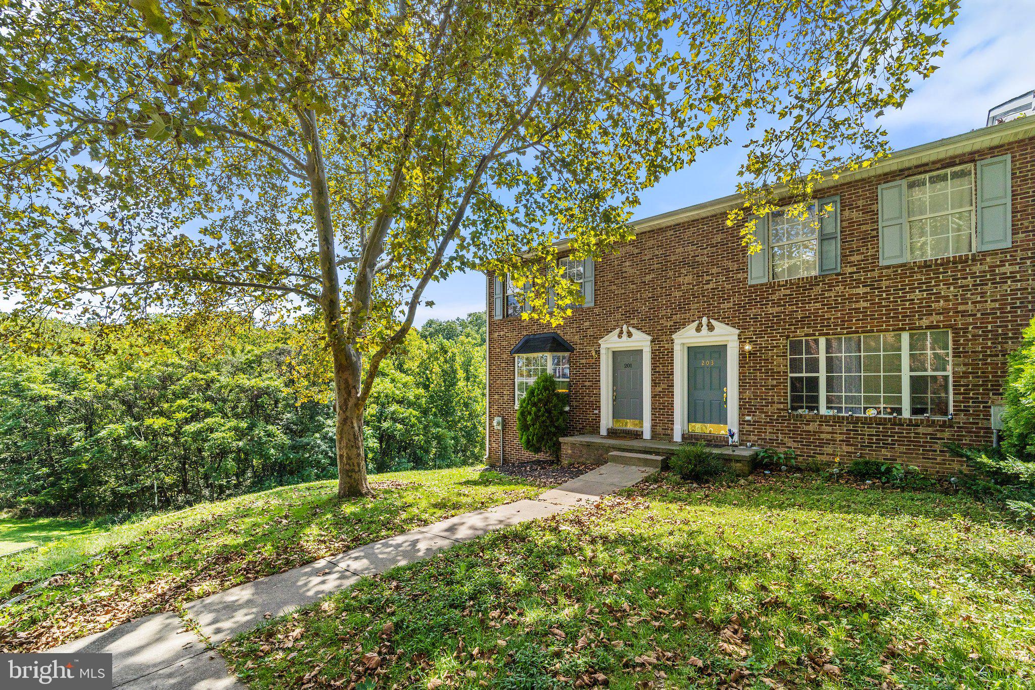 BROOKLAND HEIGHTS - Residential