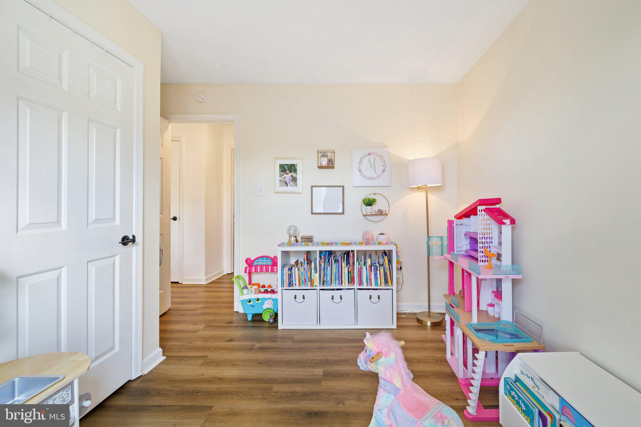 BROOKLAND HEIGHTS - Residential