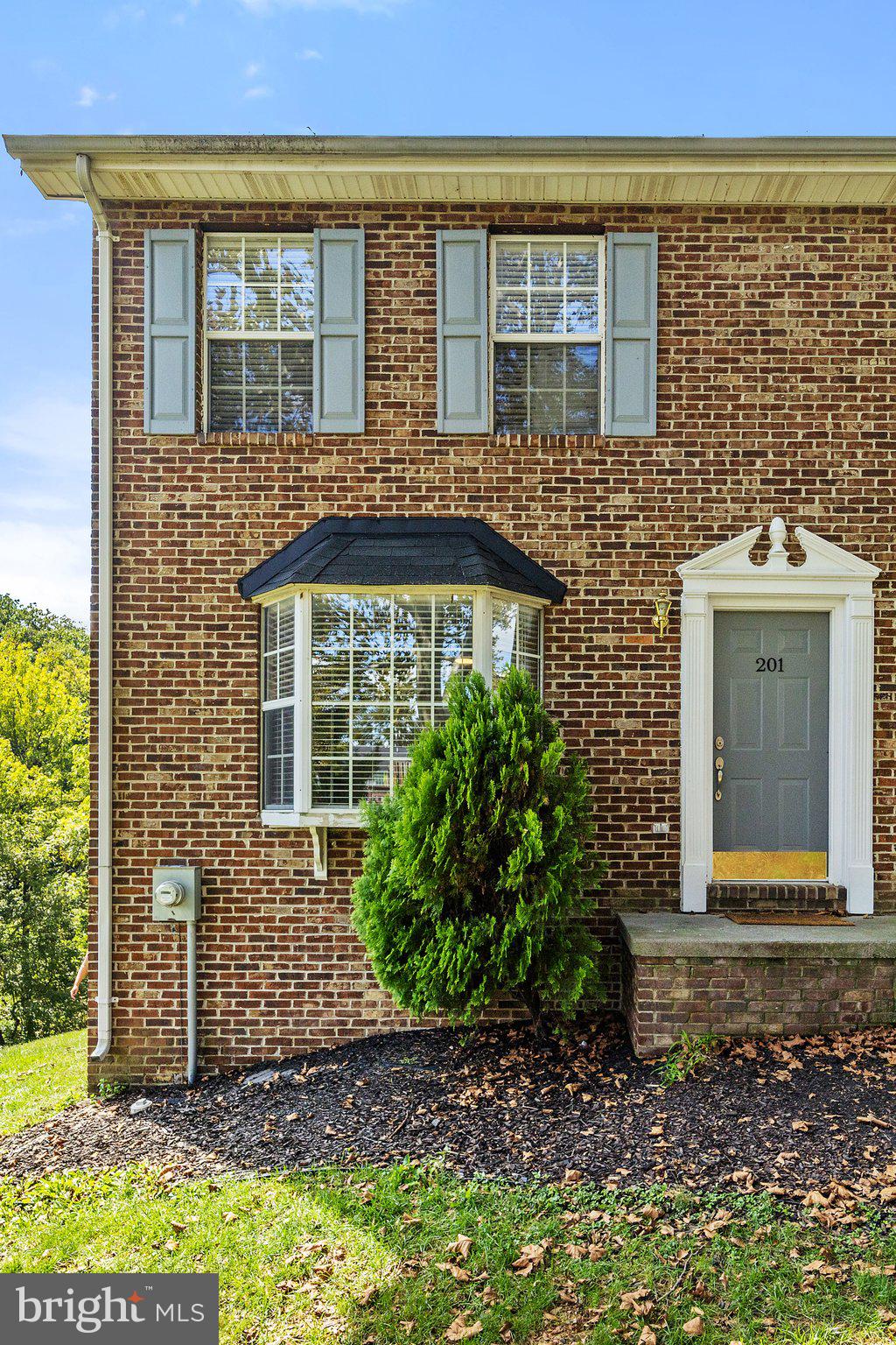 BROOKLAND HEIGHTS - Residential