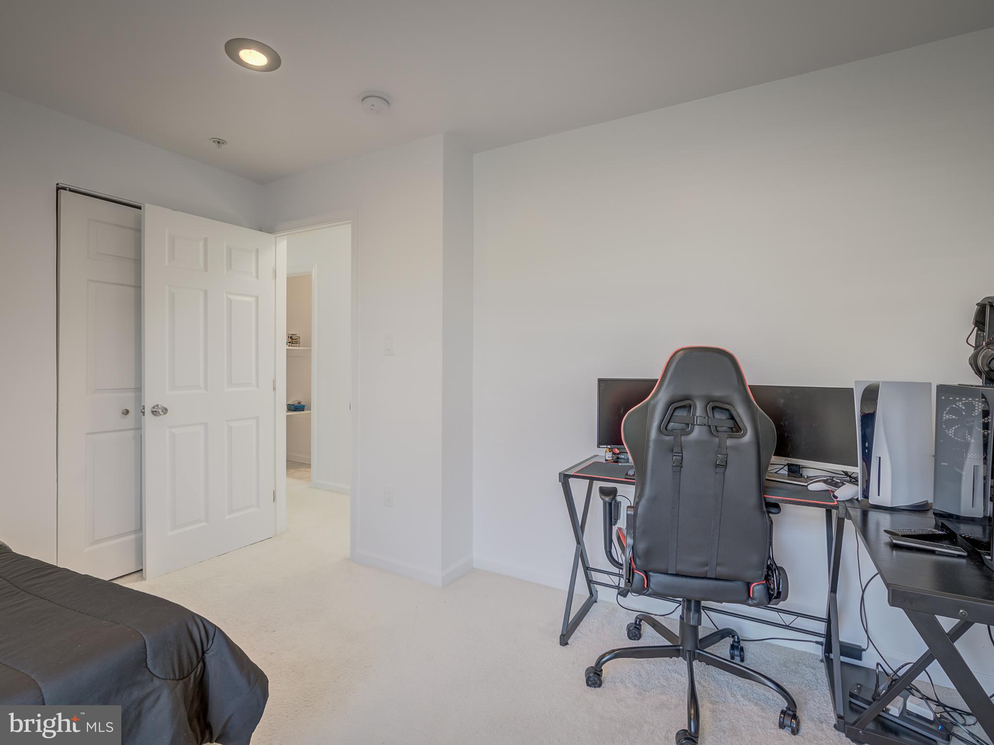 WESTWOOD EST SUB - Residential