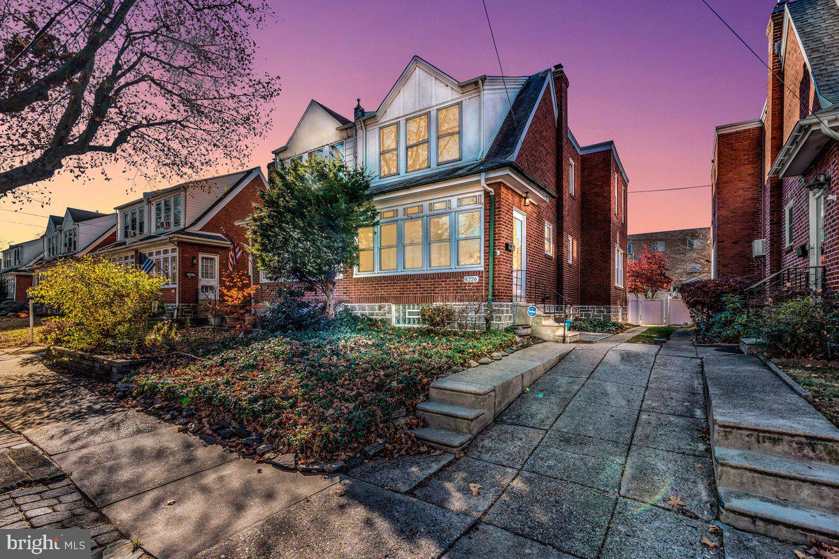 HOLMESBURG - Residential