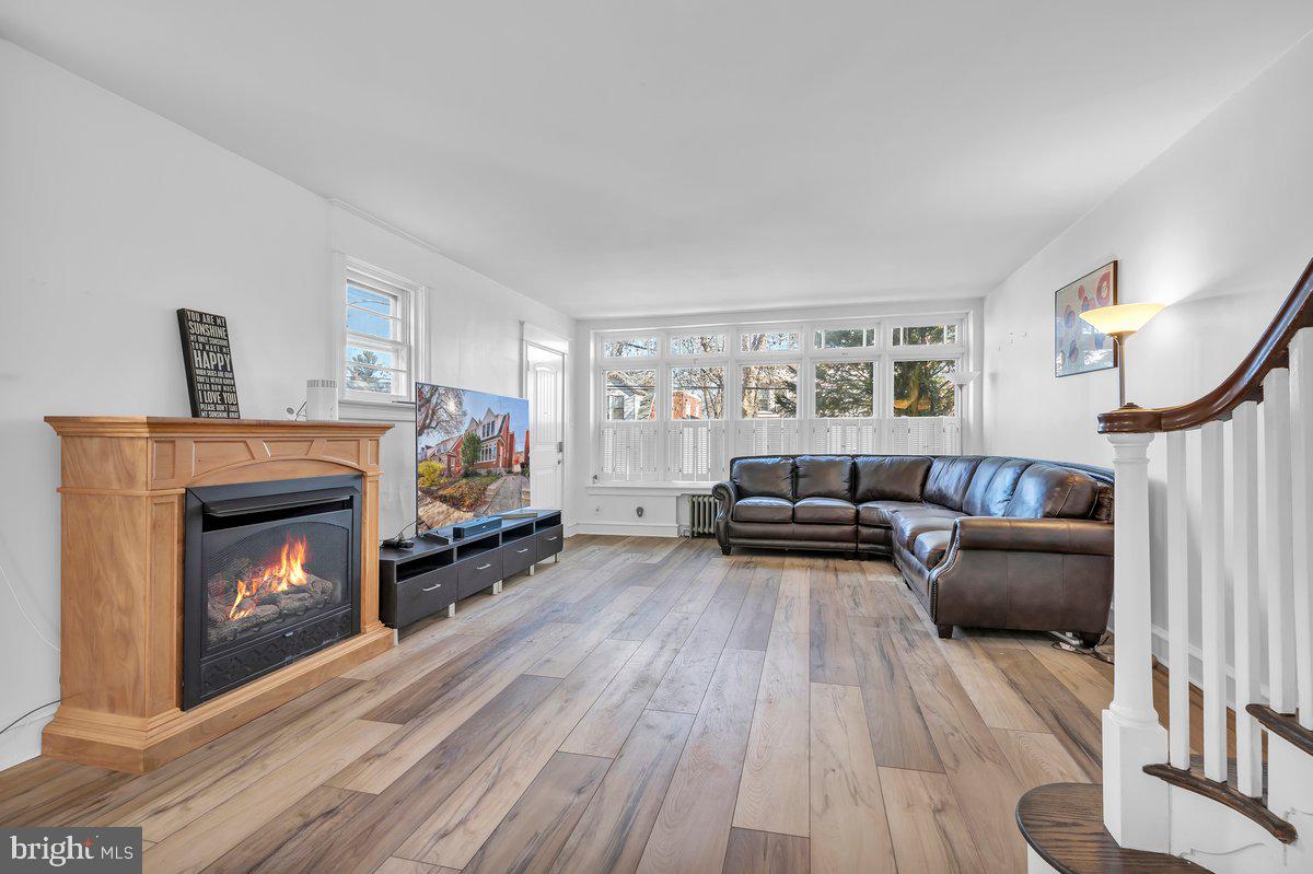 HOLMESBURG - Residential