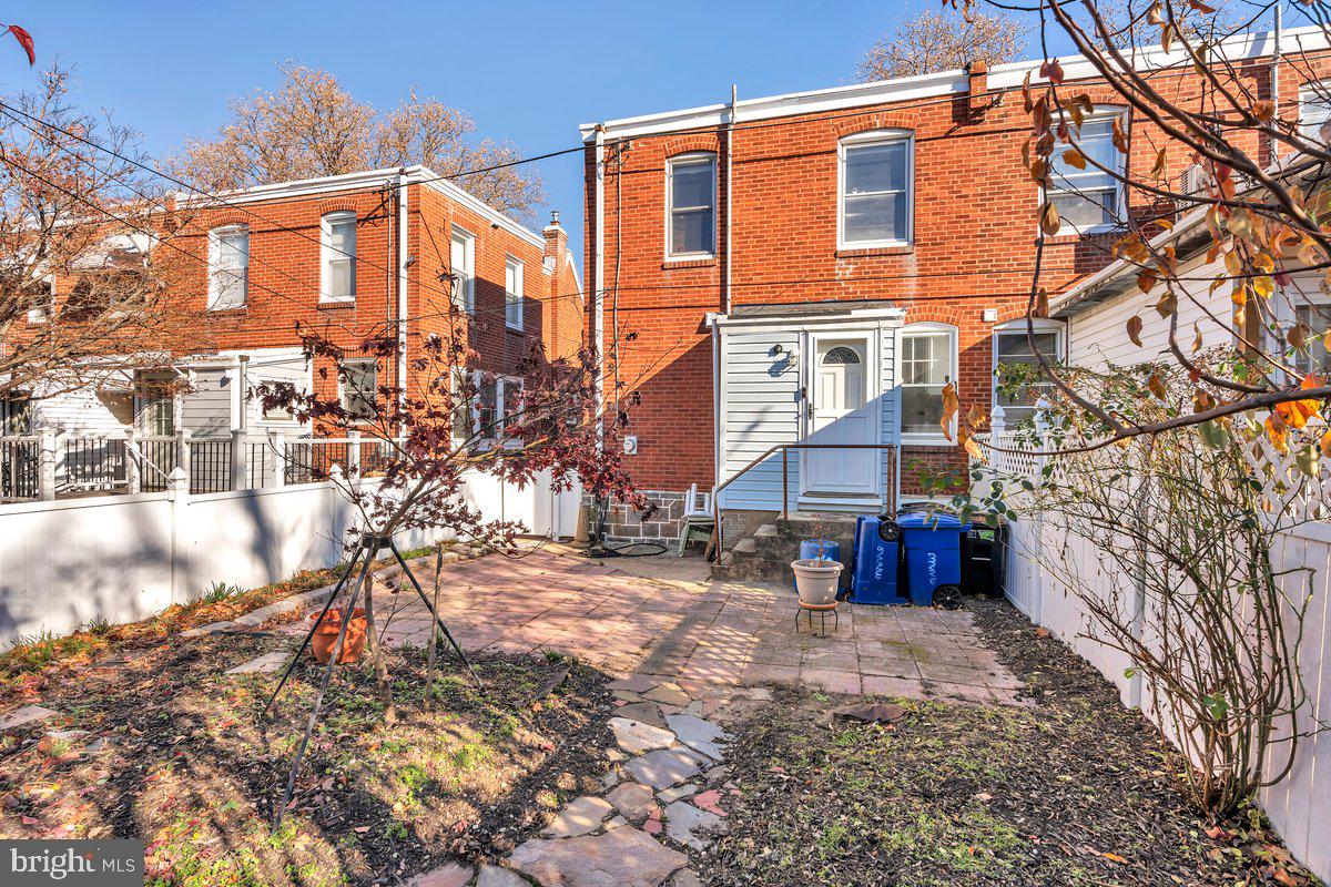 HOLMESBURG - Residential