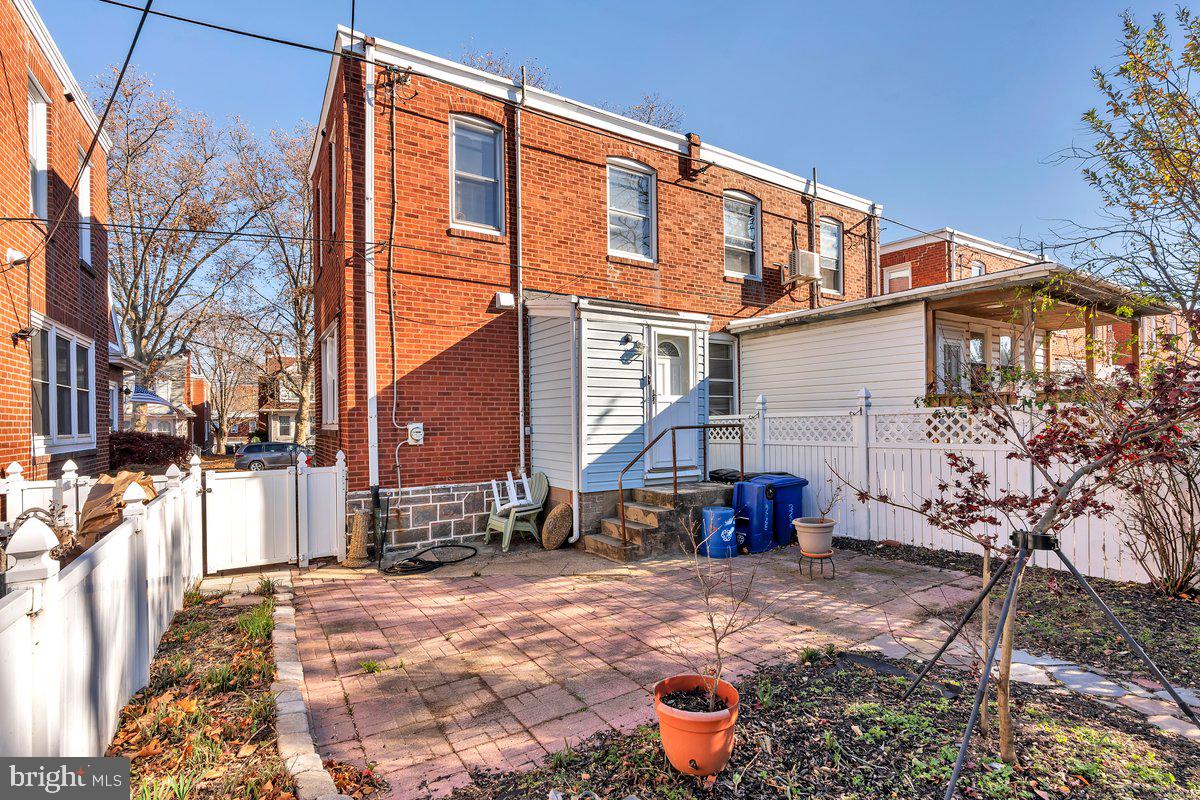 HOLMESBURG - Residential