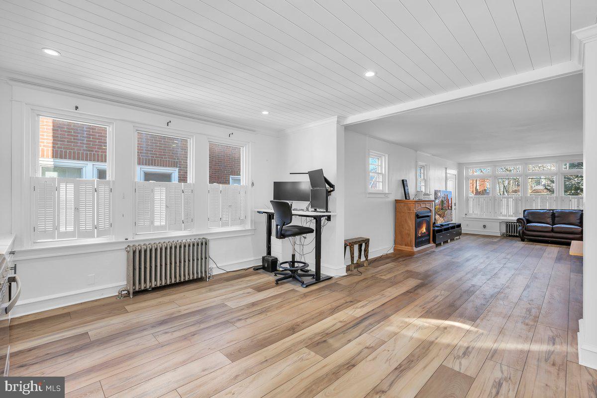 HOLMESBURG - Residential