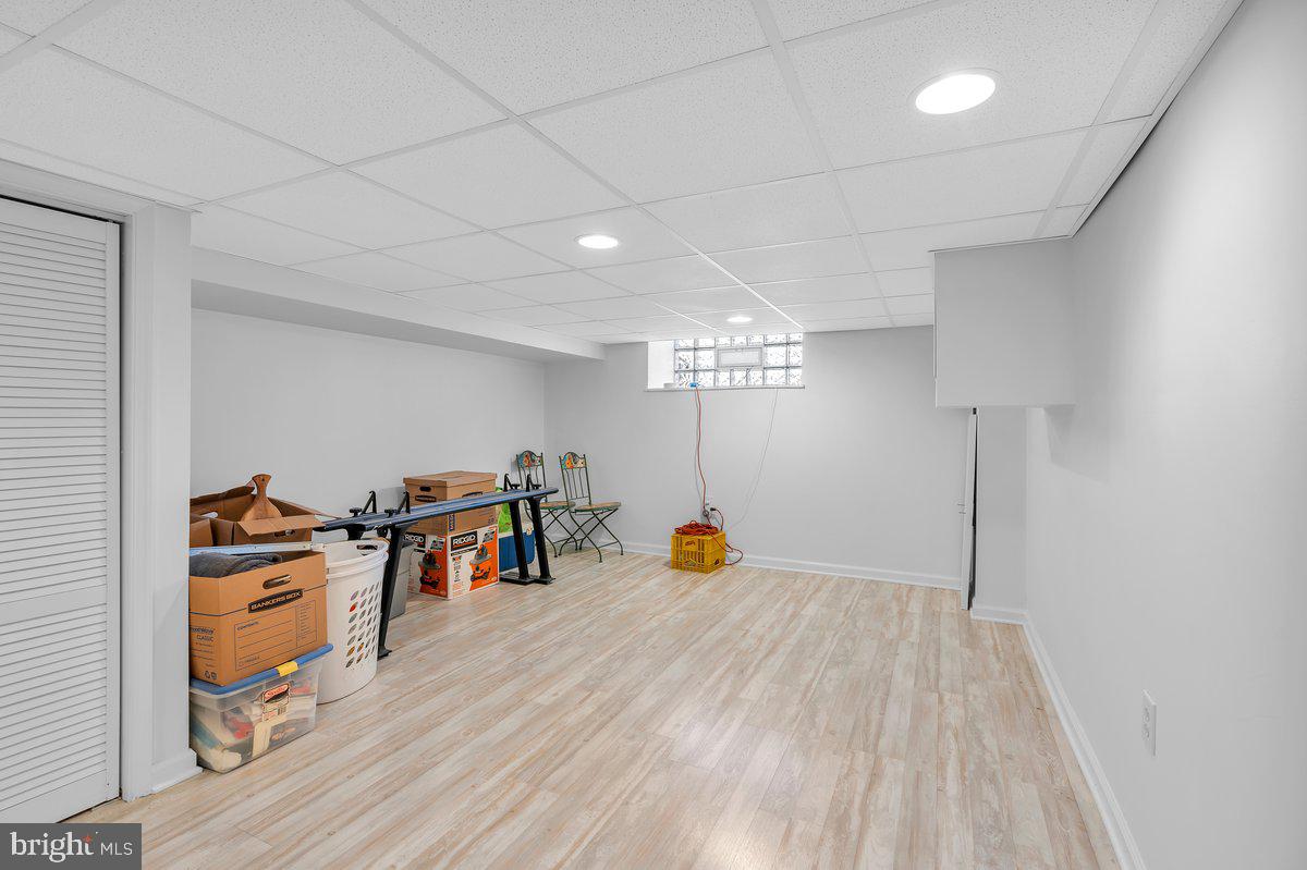 HOLMESBURG - Residential