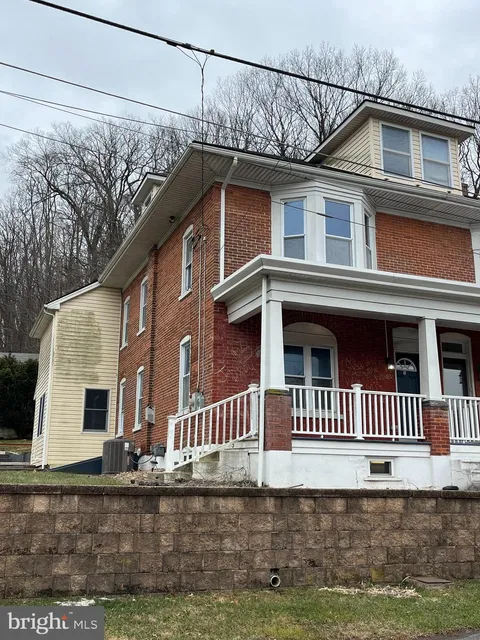 5 Ehst Road, Bechtelsville, PA MLS: PABK2067238