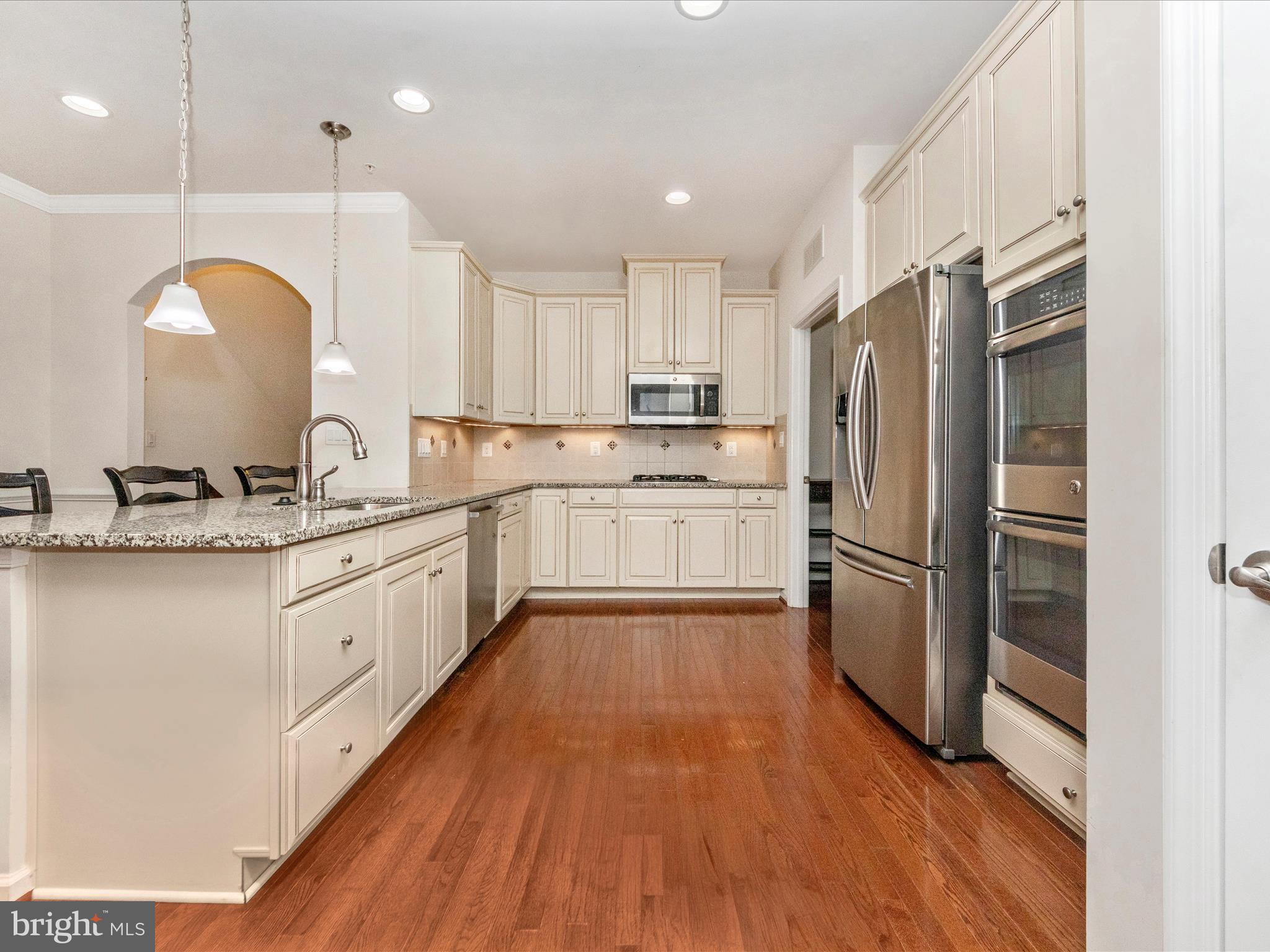 ENCLAVE AT PARK FOREST - Residential