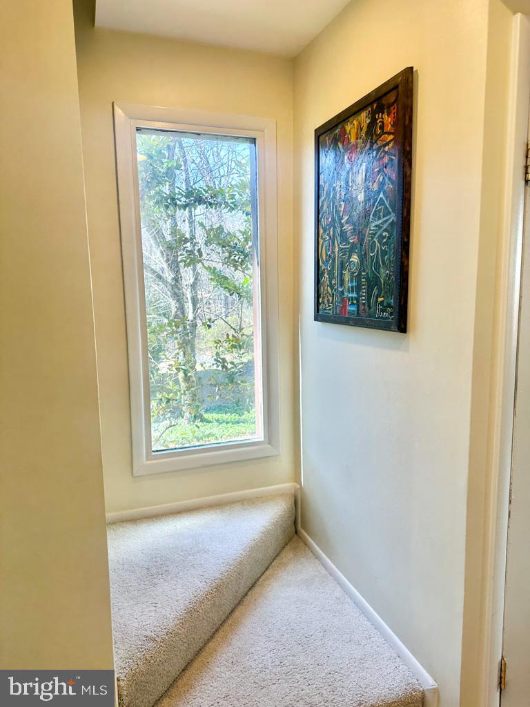 HILLSIDE RIDGE - Residential