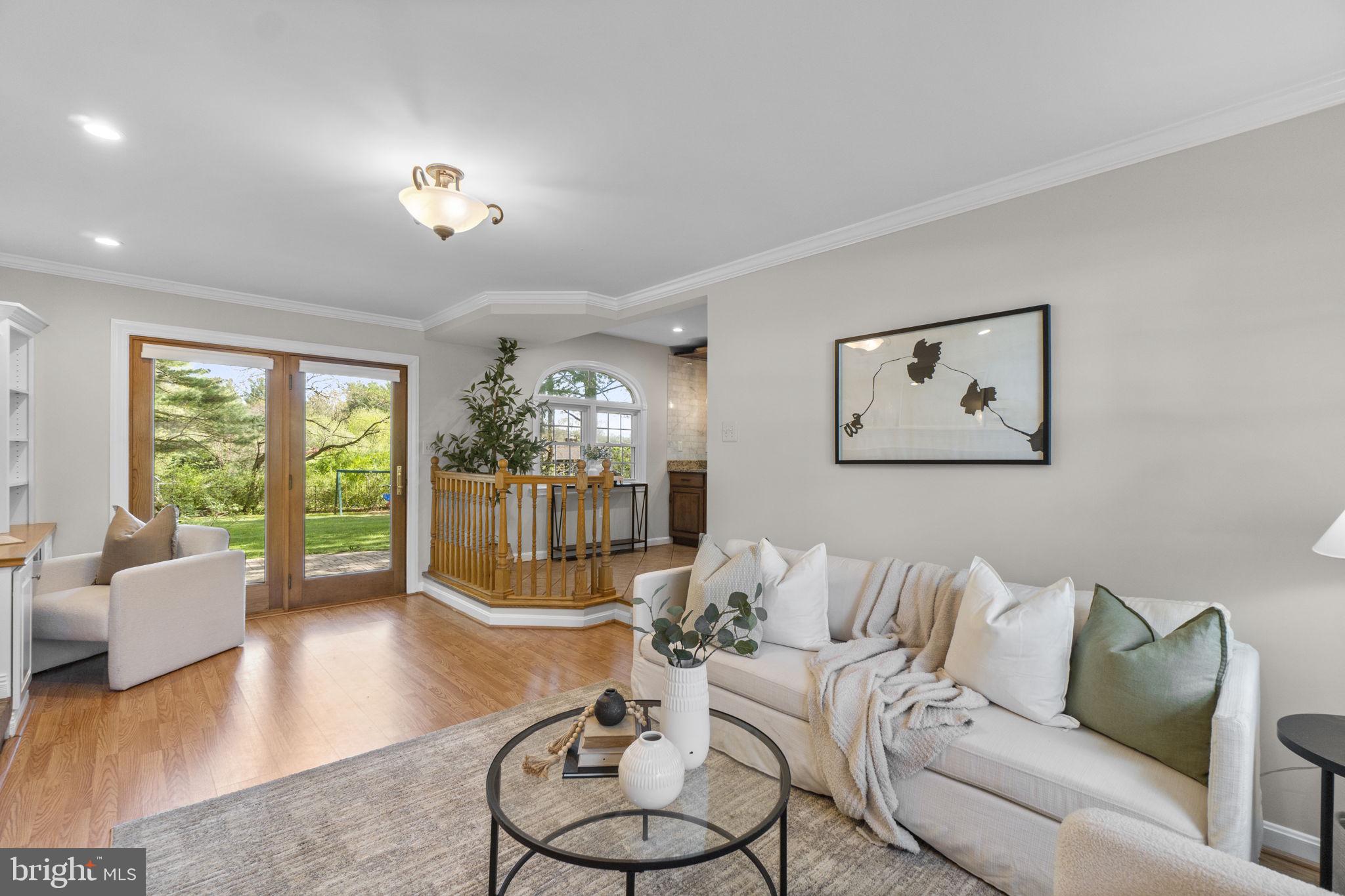 ELDERSBURG - Residential