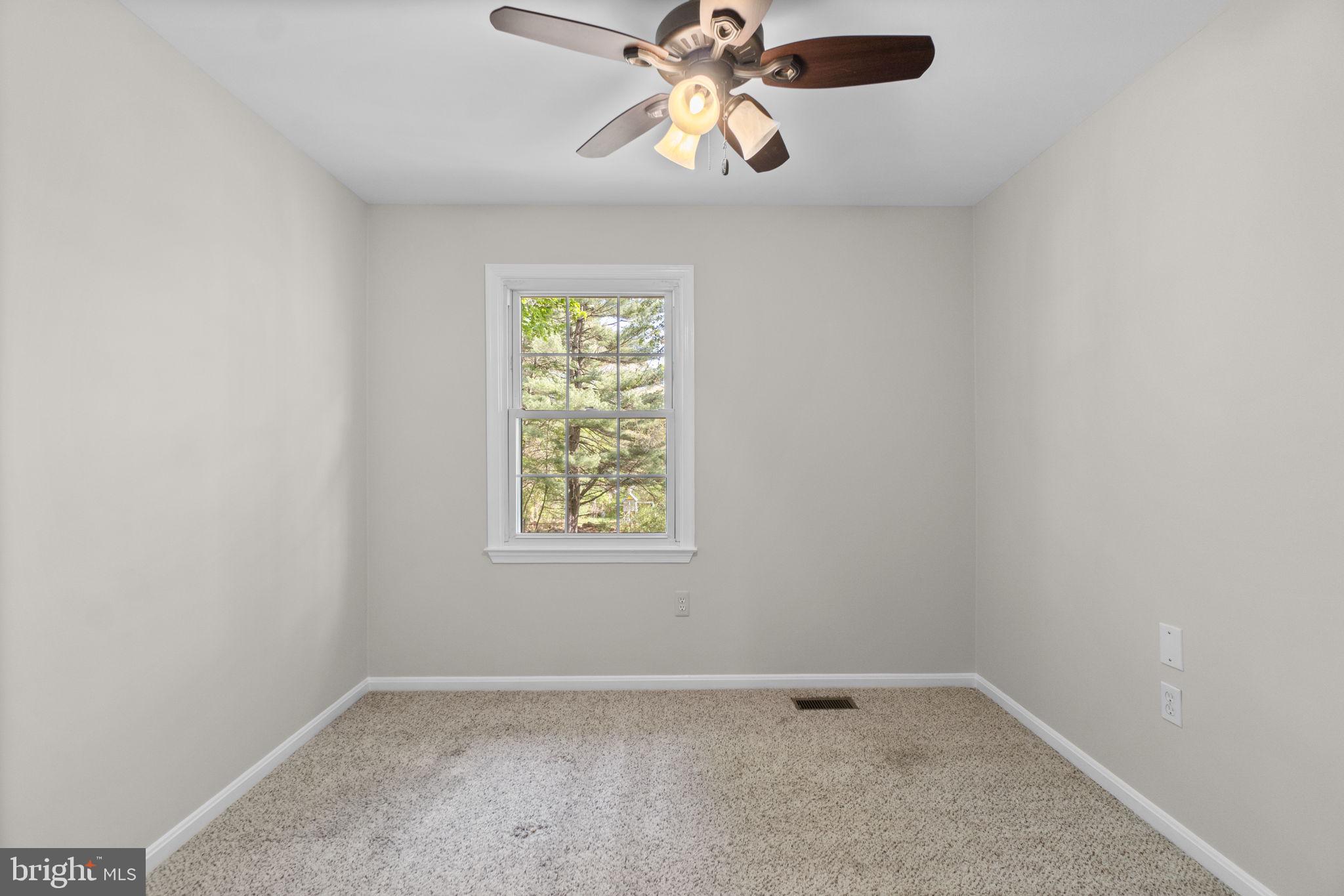 ELDERSBURG - Residential