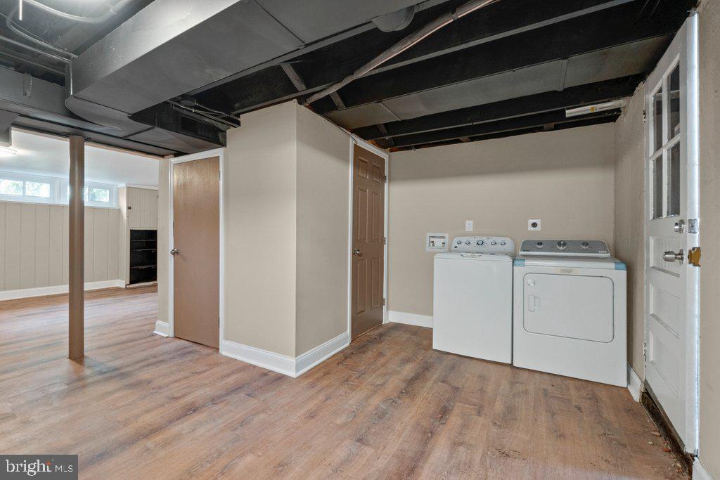 CAMERON VILLAGE - Residential