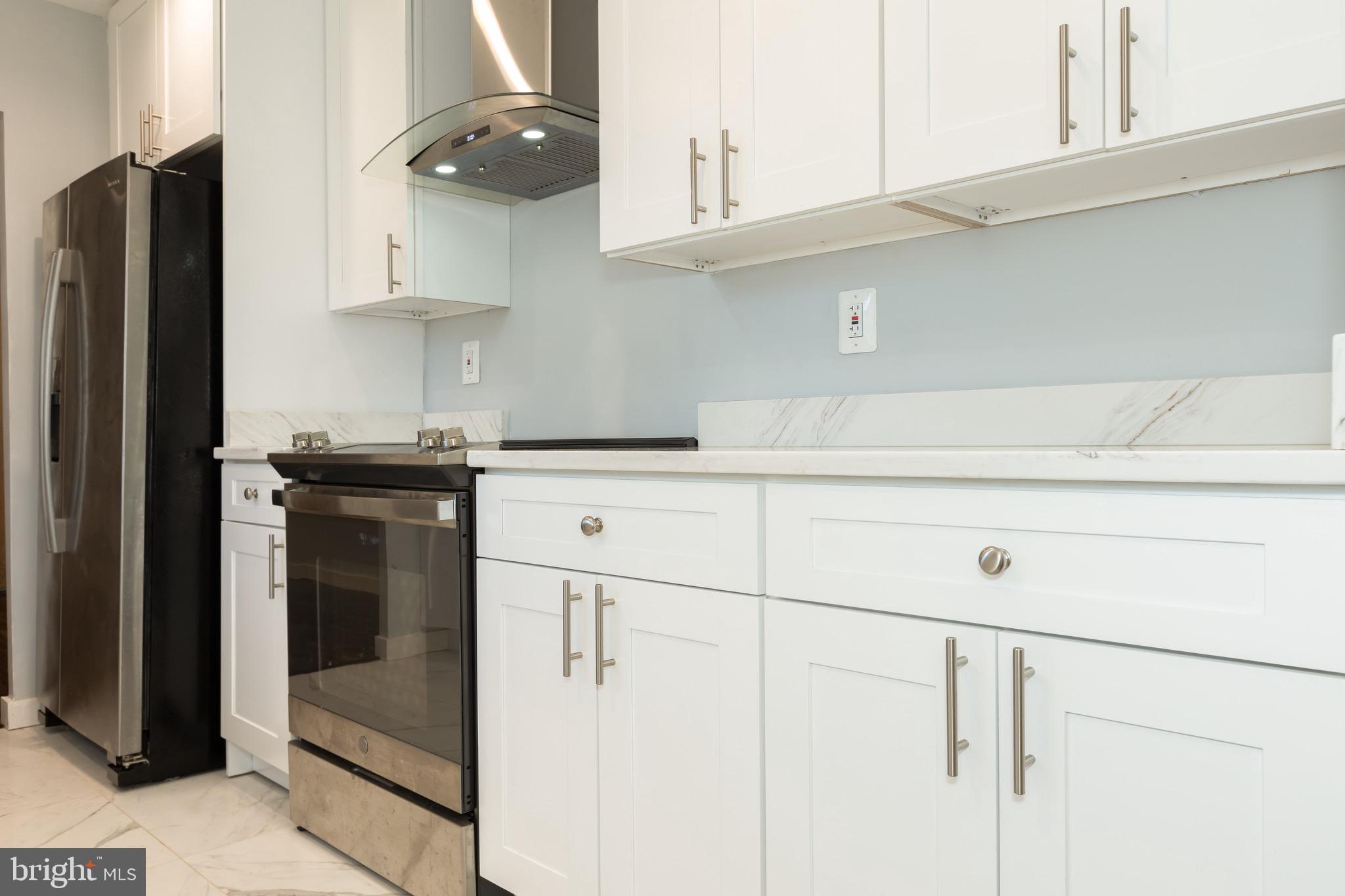 ROCKVILLE - Residential