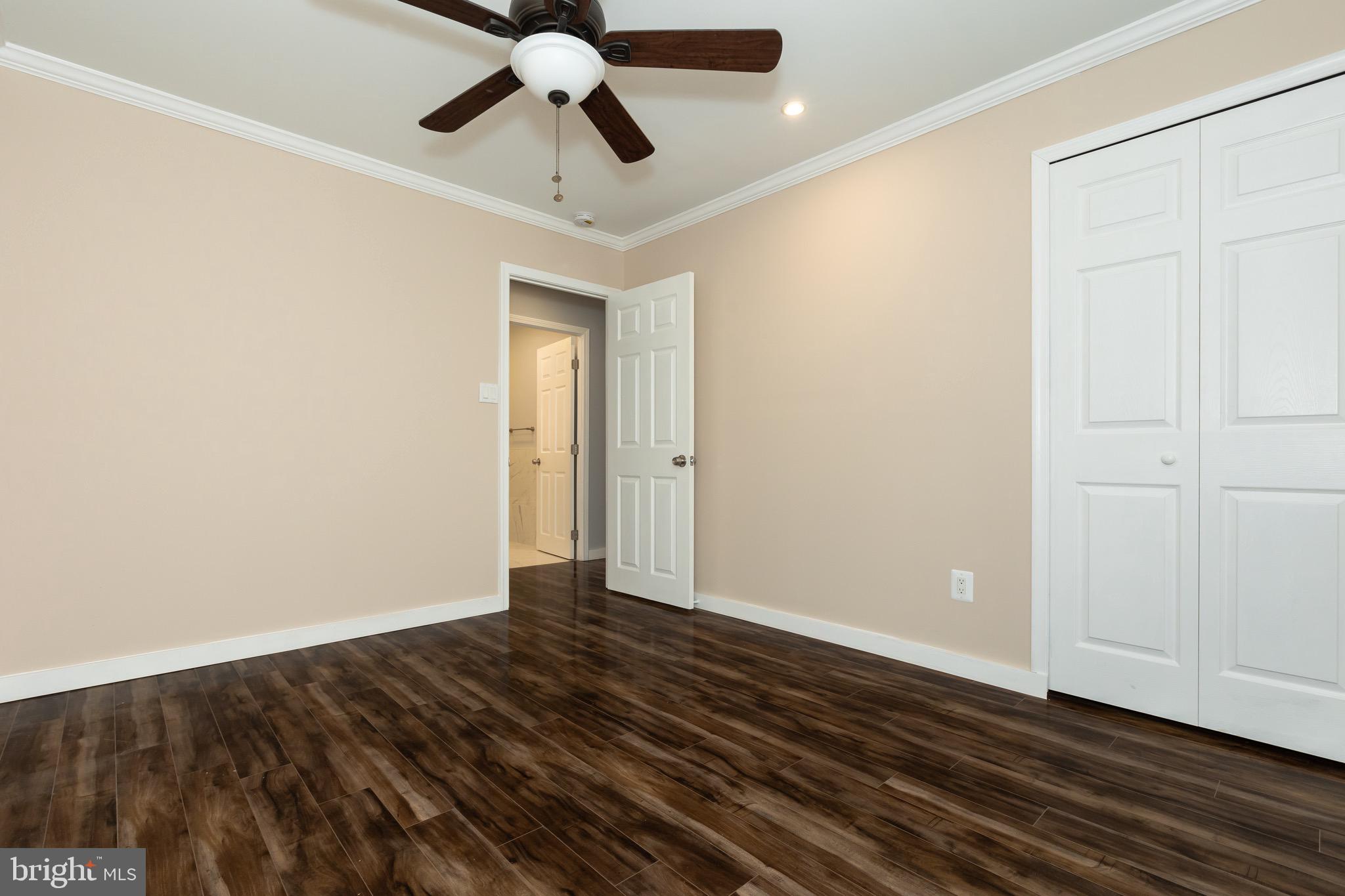 ROCKVILLE - Residential