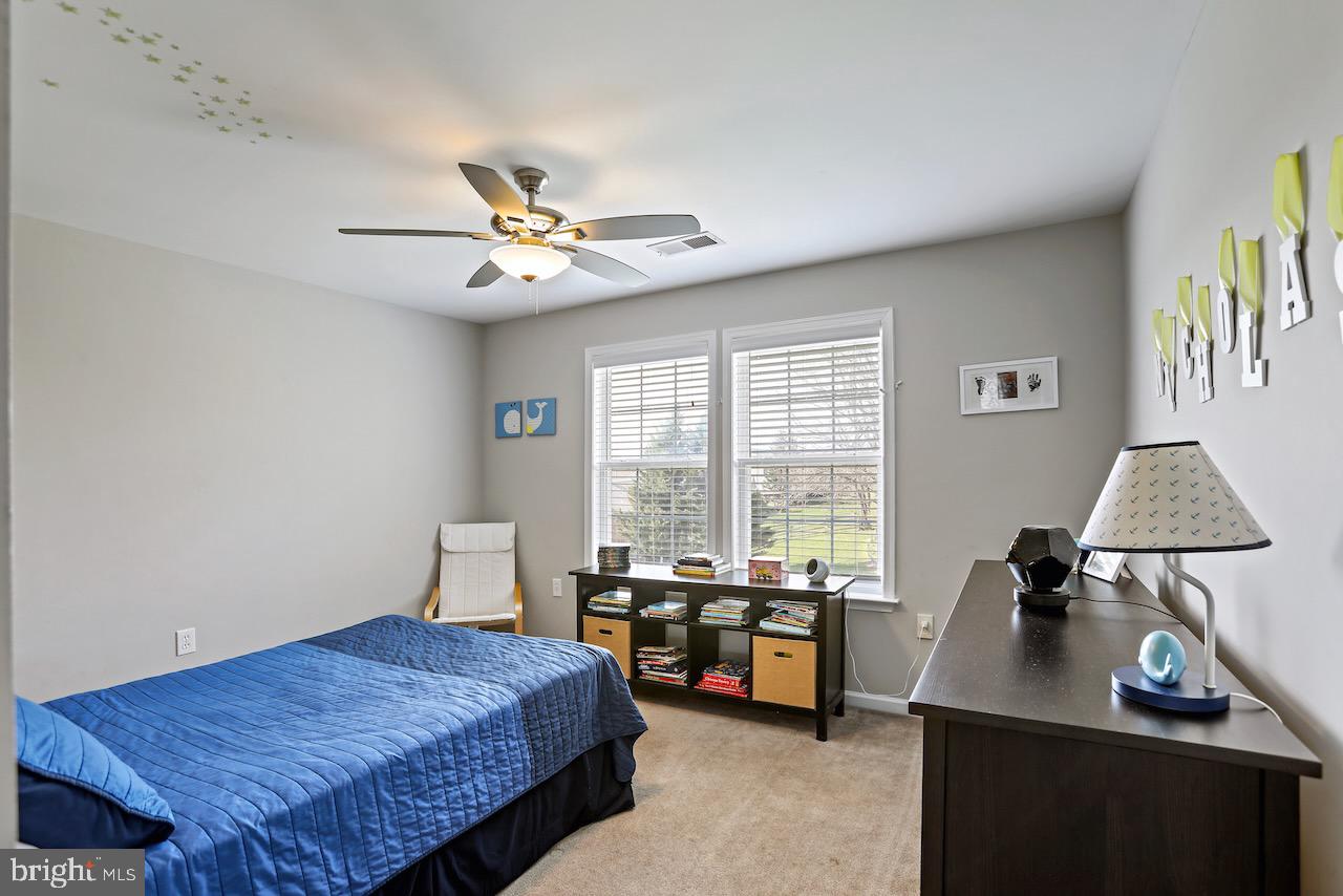 LOCUST HILL - Residential