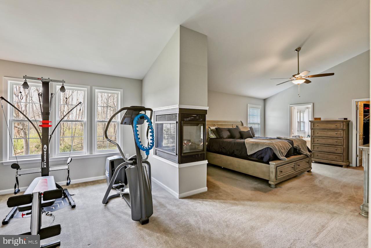 LOCUST HILL - Residential