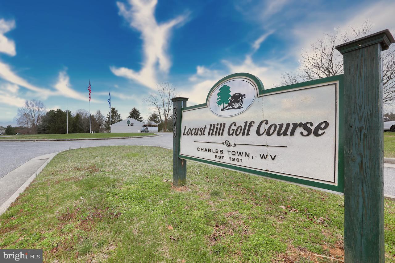 LOCUST HILL - Residential