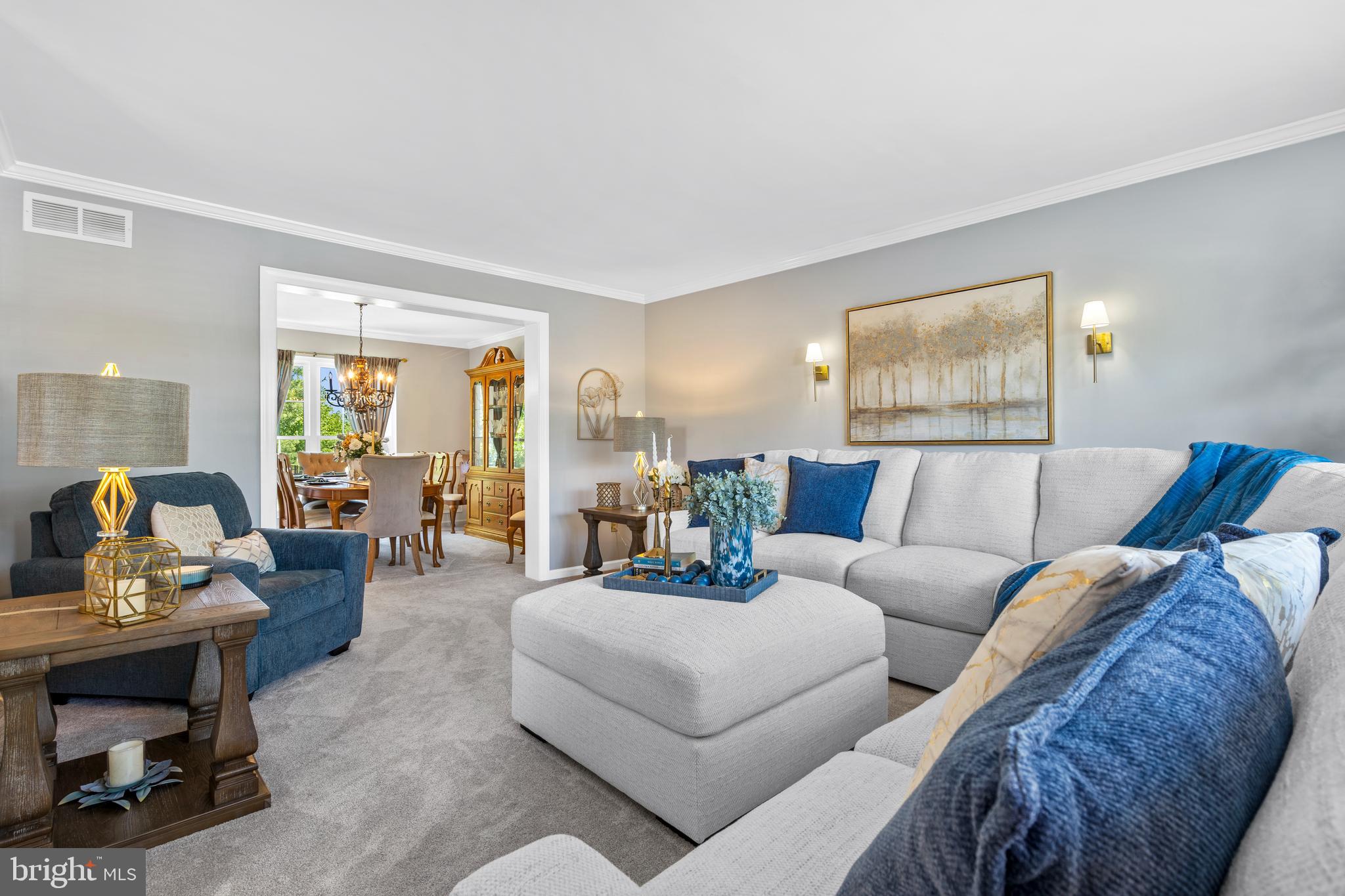 MONTGOMERY OAKS - Residential