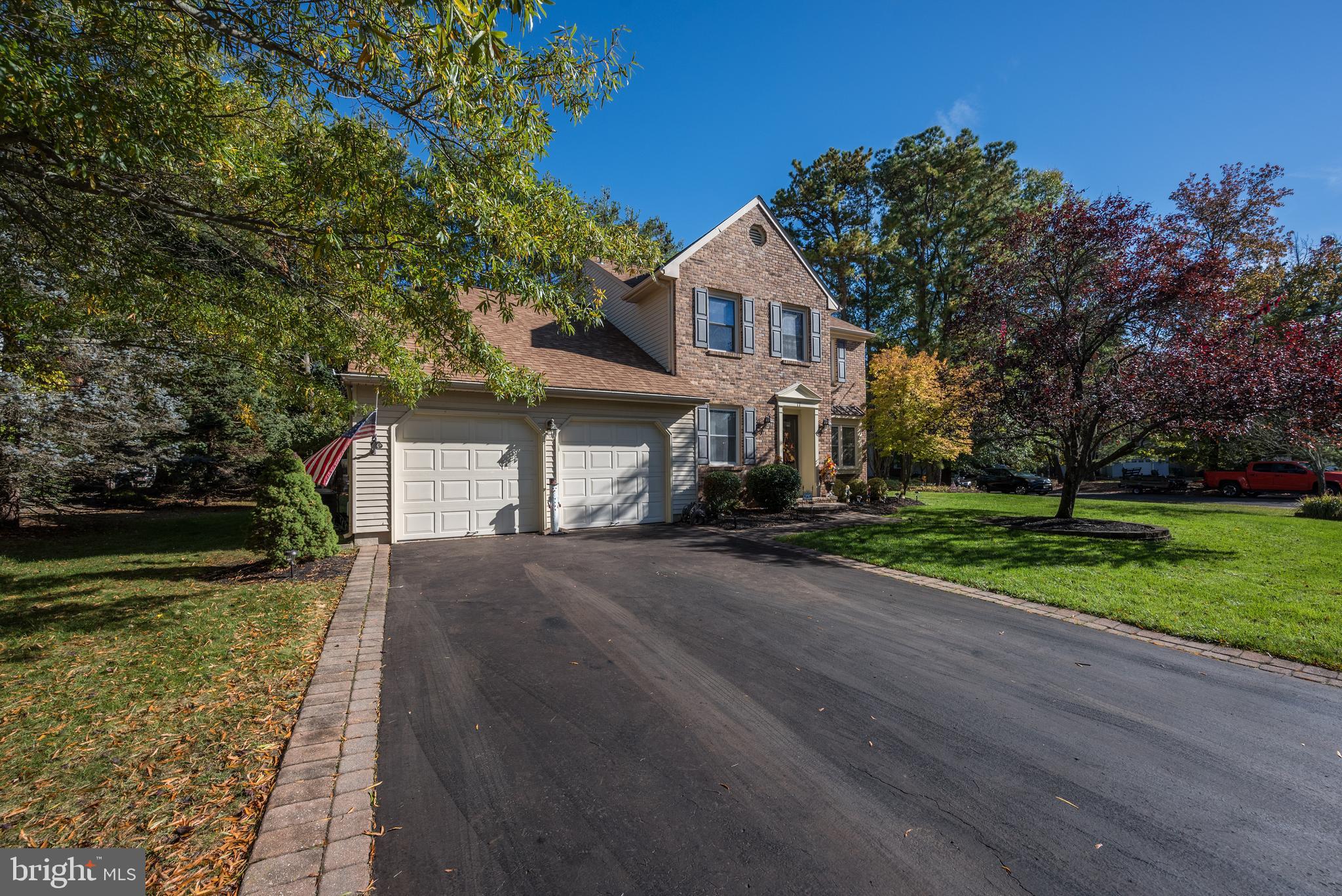 17 DORAL COURT