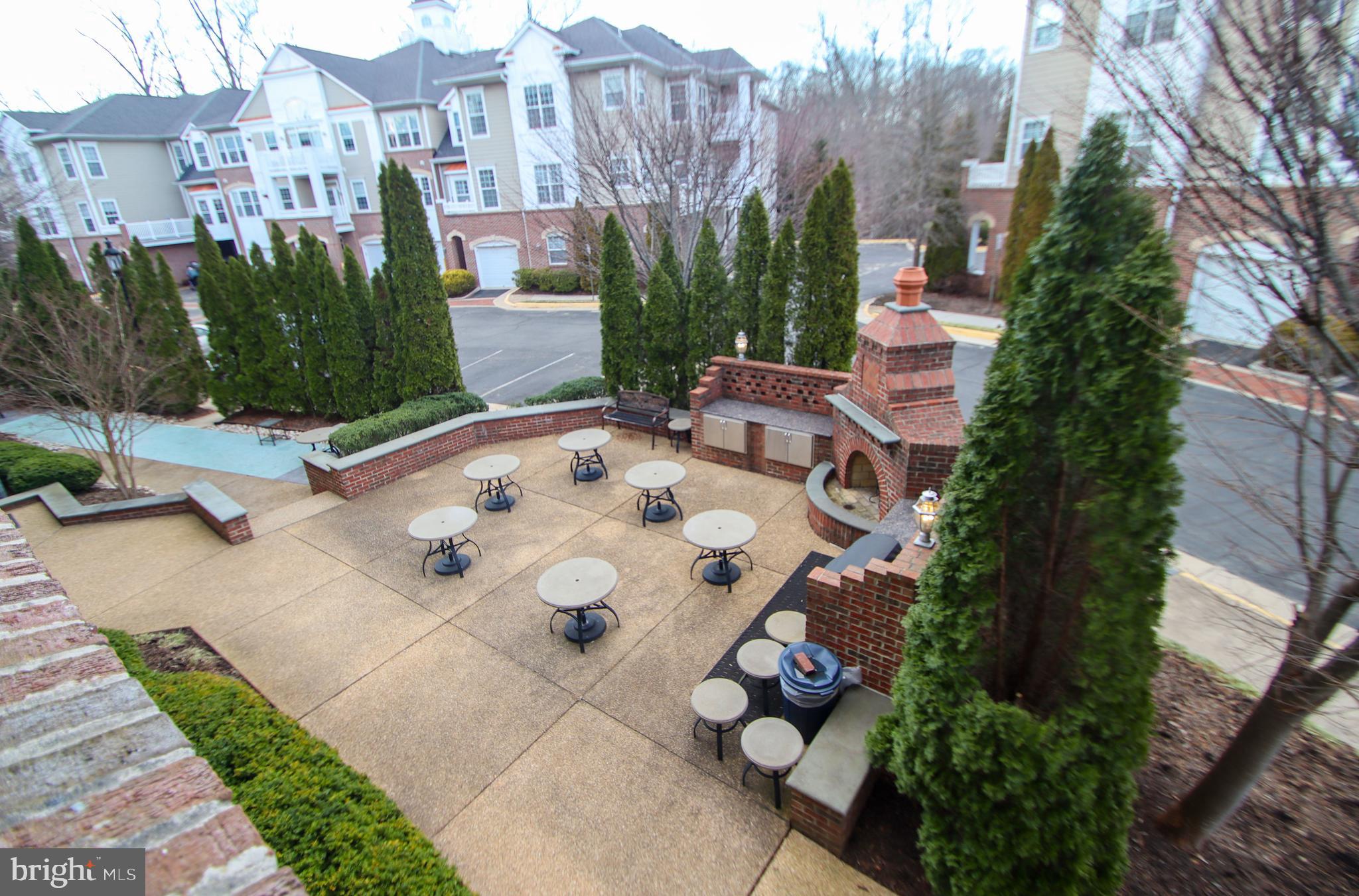 HIDDENBROOK - Residential Lease