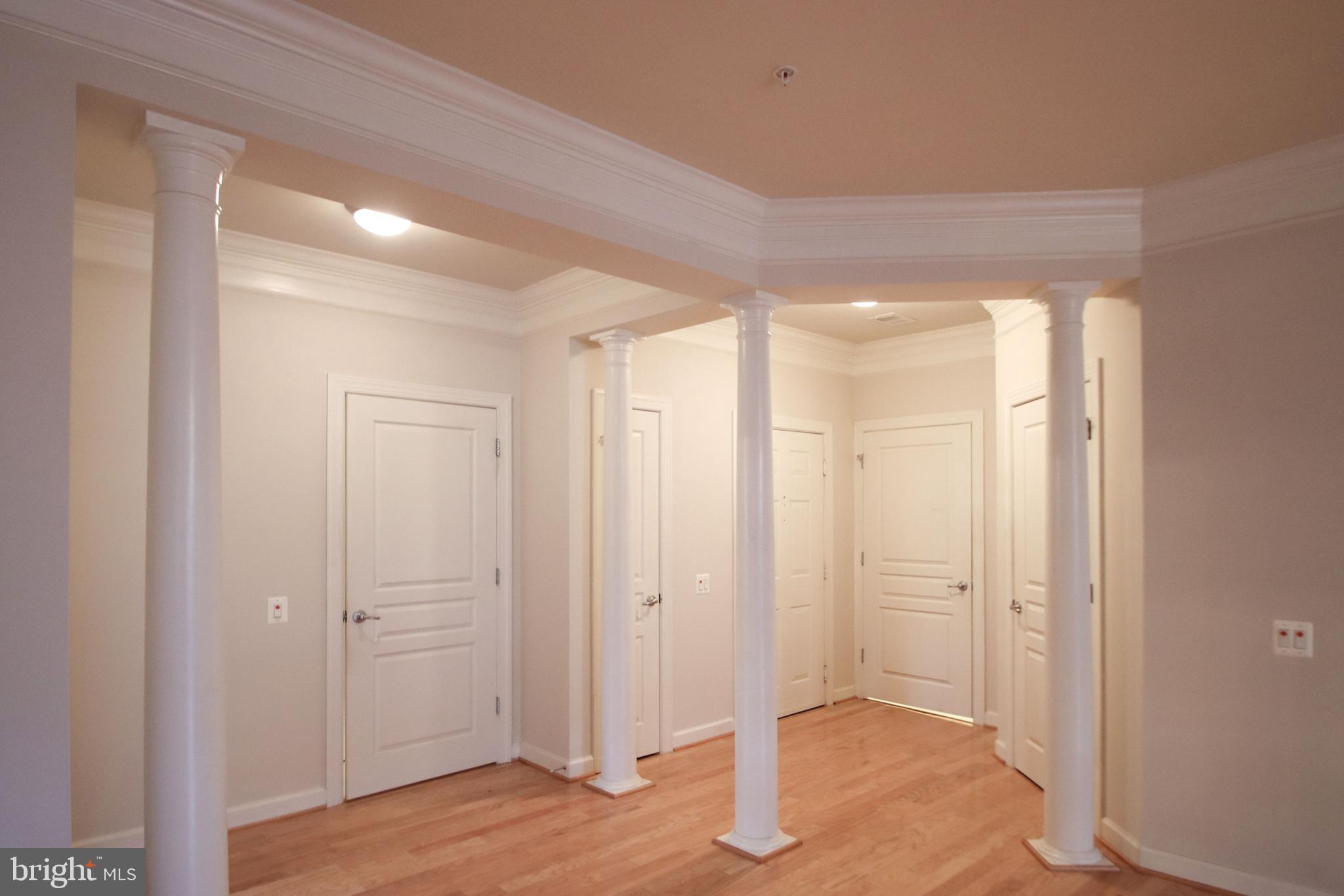 HIDDENBROOK - Residential Lease