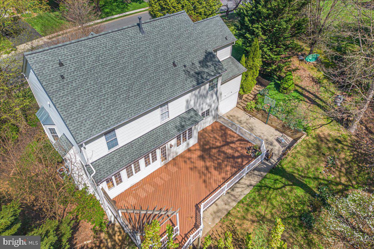 WINDSOR KNOLLS - Residential