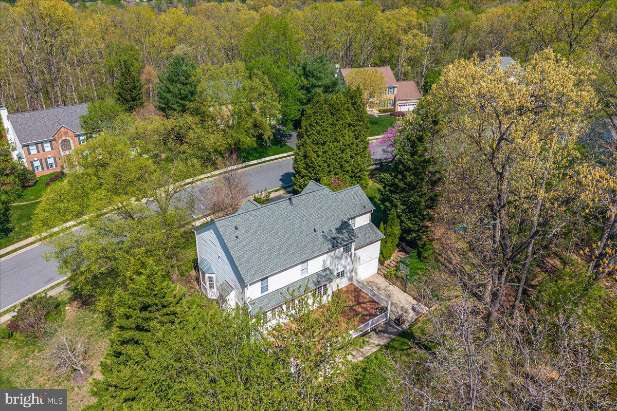 WINDSOR KNOLLS - Residential