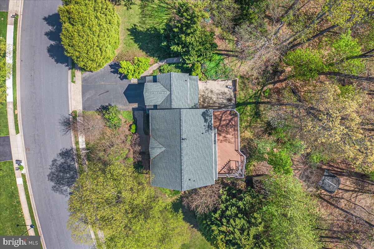 WINDSOR KNOLLS - Residential