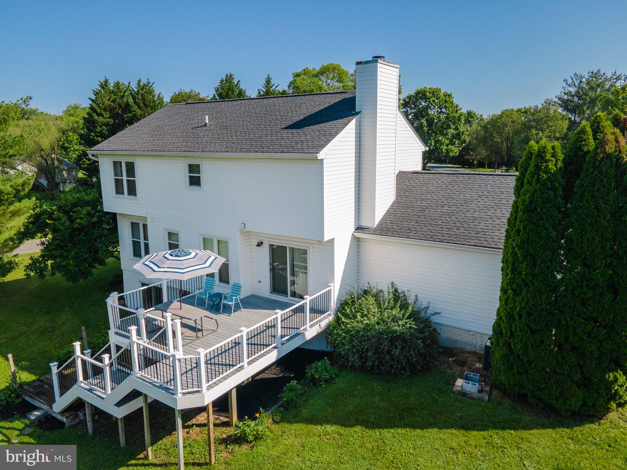 Well maintained and thoughtfully updated 3-bedroom, 3.5-bath home offering over 2,500 finished square feet on a 1.24 acre corner lot on a cul-de-sac! You'll love the peace of mind that comes with major improvements already completed: New windows and exterior doors, 2024 furnace, 2021 A/C, 2015 roof/gutters, and 2015 water heater.
Step inside to find updated flooring and paint throughout! With a flexible floor plan the bright, spacious living areas have great functionality for everyday living and entertaining including a wood burning fireplace. The kitchen is ready to go featuring newer appliances and custom features in cabinets to include: a built in silverware drawer, swivel pots/pan shelving, pull out drawer, spice cabinet, baking pans cabinet and a dual trash can cabinet. Finishing out the kitchen with a floor to ceiling cabinet and good-sized pantry.
Upstairs, you'll find spacious bedrooms all with new flooring installed in 2022. The primary suite boasts an updated en suite bath with ceramic tile, large walk-in shower and freestanding soaking tub. The full hall bath offers LVP flooring and updated vanity and paint.
The basement includes a large finished area with an updated full bath! There is utility space left open for storage or workshop potential. Another finished room would be great for an office or craft room. Up on the main floor the Laundry room updates include modern finishes, cabinetry, updated floor and a newer washer/dryer set. Large 2 car garage with work bench (Has attached vise & grinder) and tool wall organization system, shelving and storage cabinet- all convey!
Outdoor upgrades shine with a TREX deck (2022), updated front porch with TREX decking and replaced pillars (2021), and all new exterior lighting fixtures. Additional features include: new interior lighting throughout, push-up vinyl blinds on all windows, updated paint, and new door hinges throughout.
This home is completely move-in ready—offering both style and efficiency in a well-established neighborhood. Don’t miss the opportunity to own a truly turnkey property in the sought after location of Cloverdale Heights.