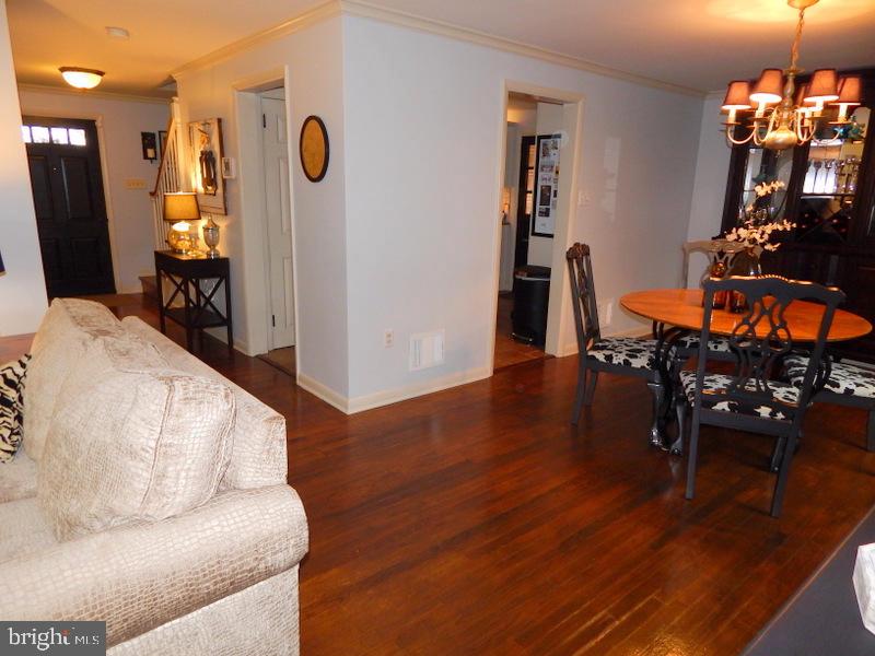 WHEATLAND - Residential