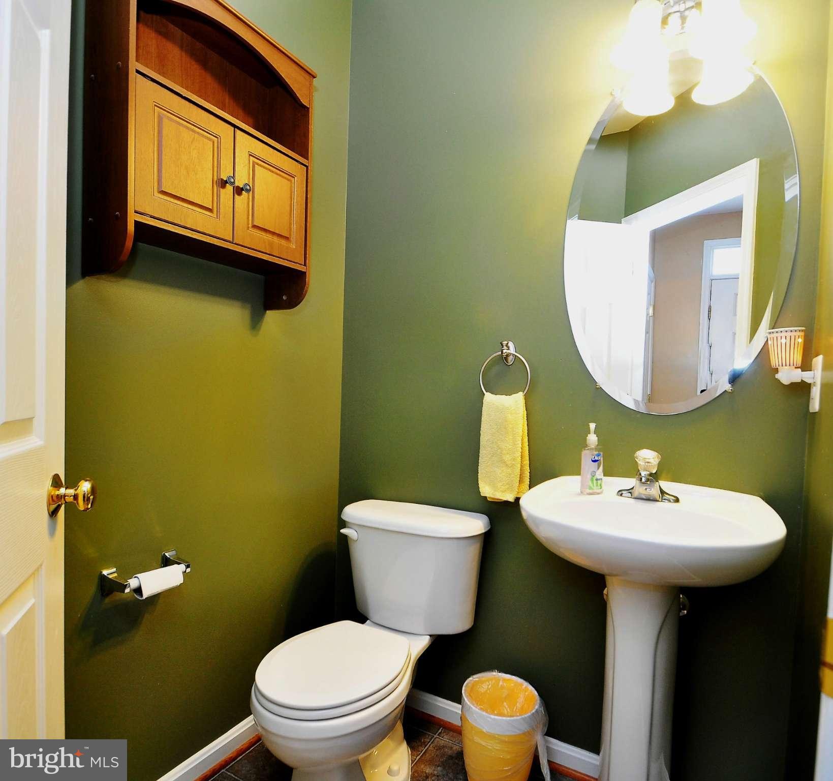 AZALEA WOODS - Residential