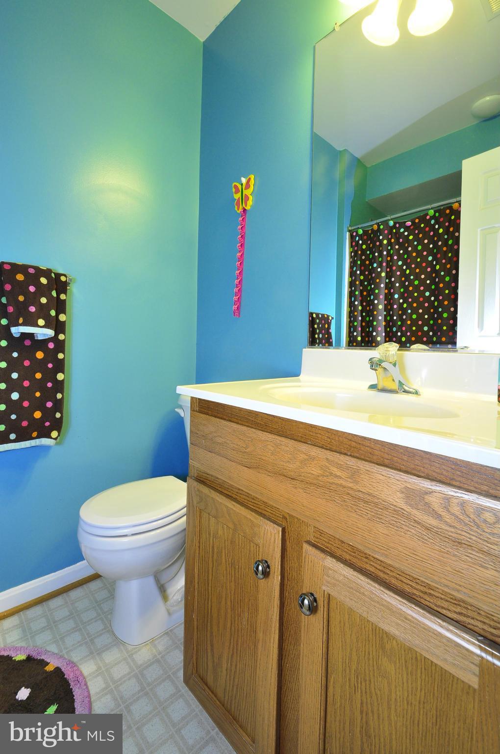 AZALEA WOODS - Residential