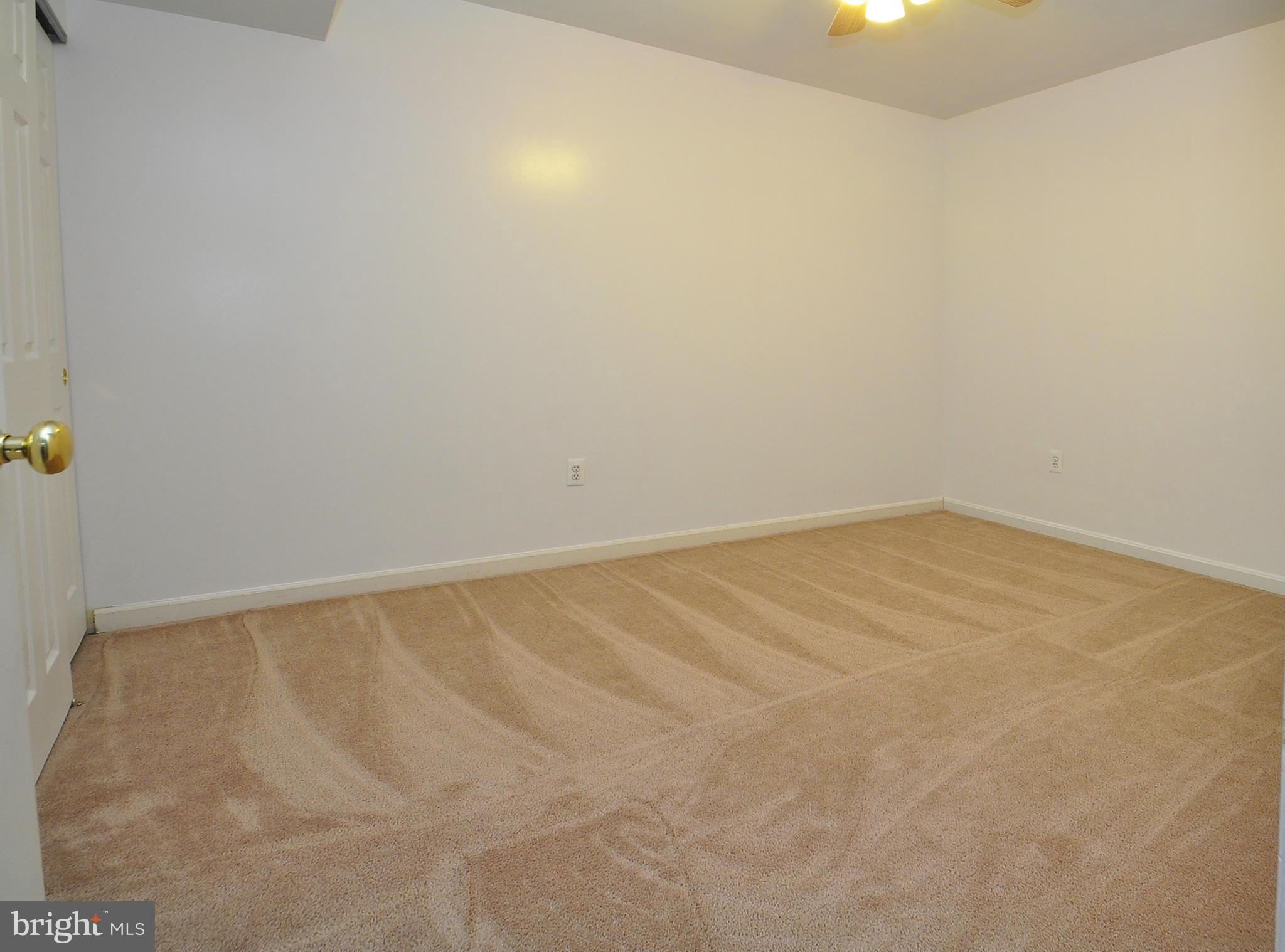 AZALEA WOODS - Residential